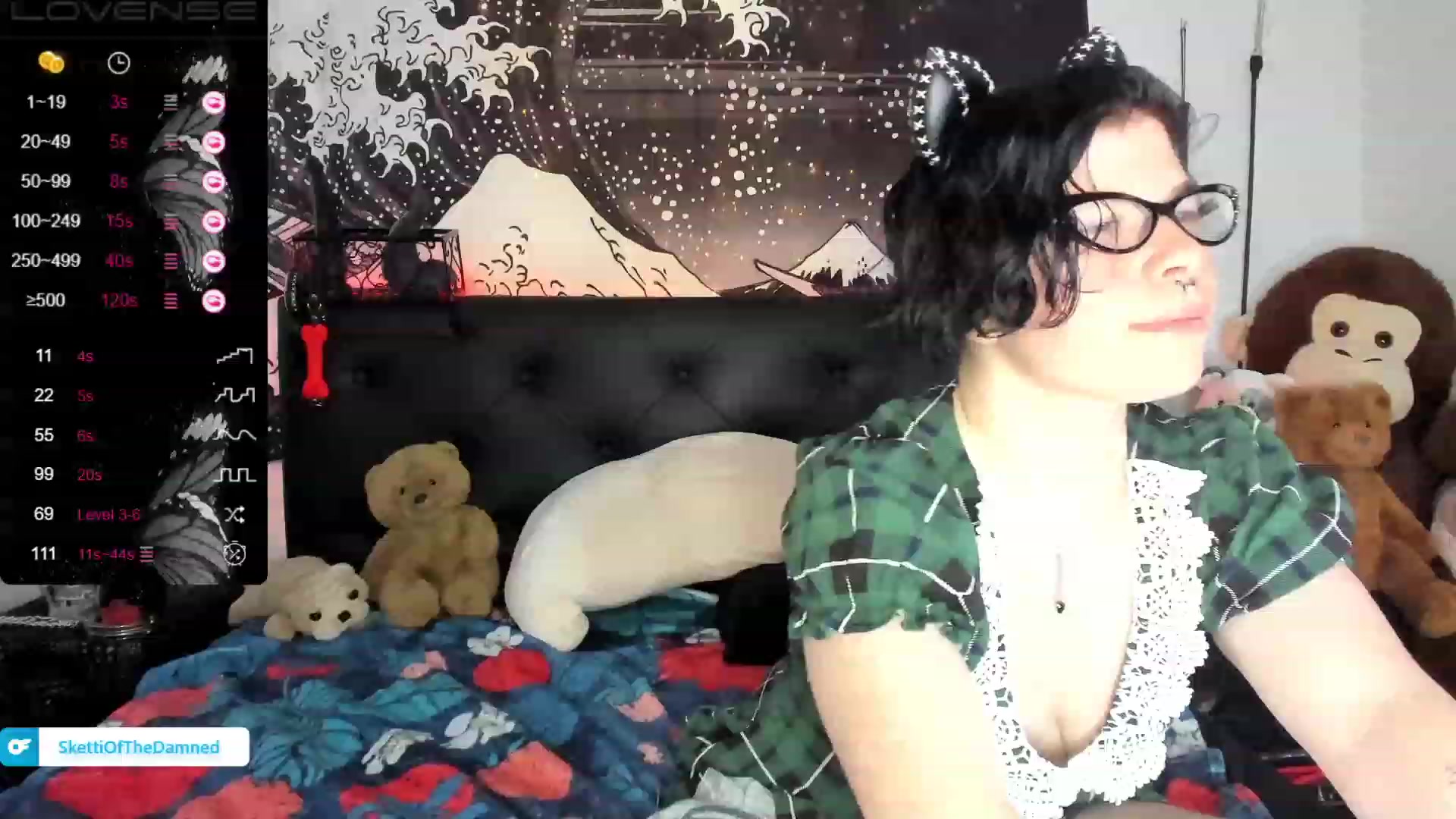 Gallery image thumbnail from SkettiBaby's myfreecams stream on, 12/26/2022, 19:08 image 12 of 20