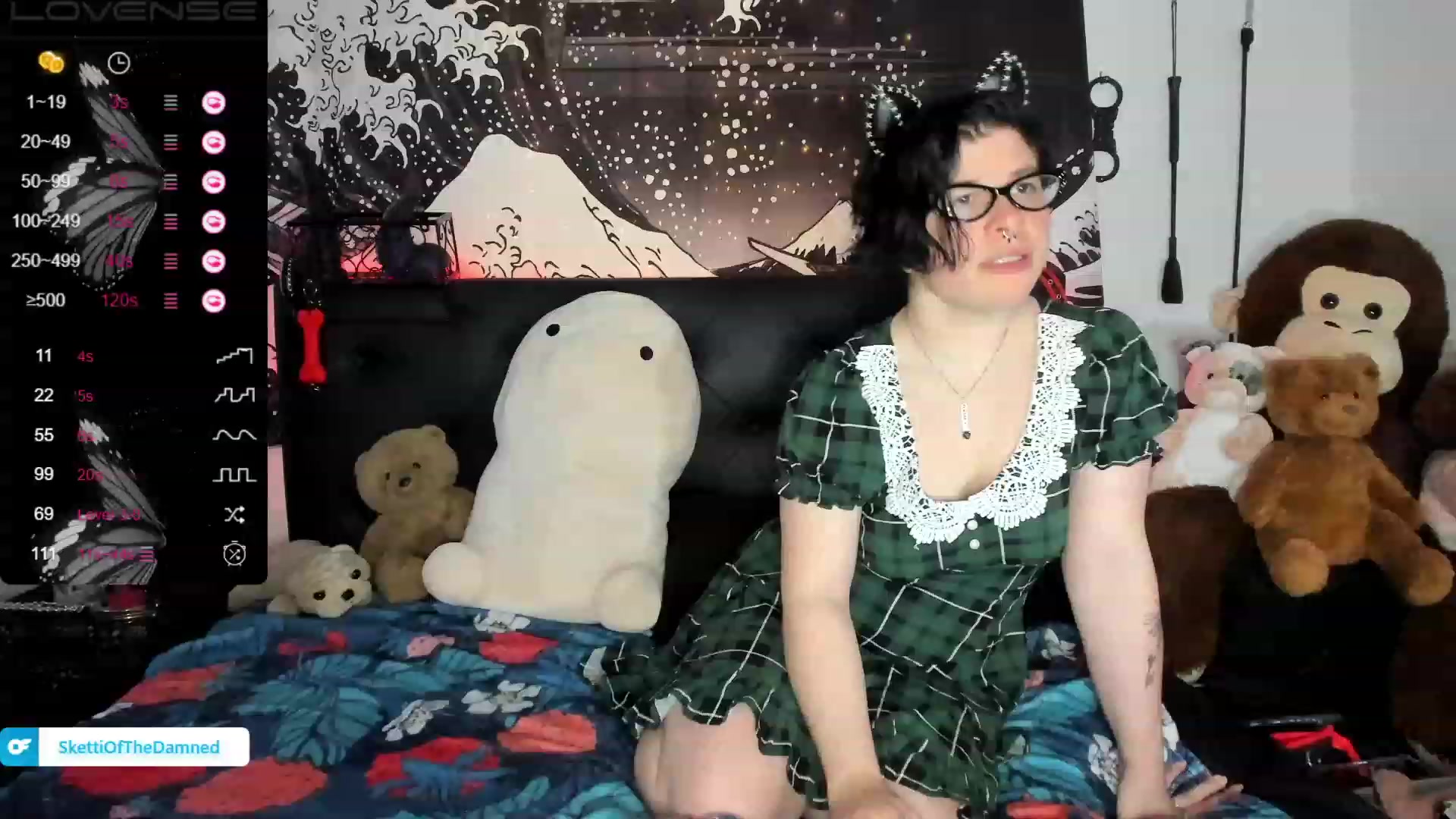 Gallery image thumbnail from SkettiBaby's myfreecams stream on, 12/26/2022, 21:14 image 3 of 20
