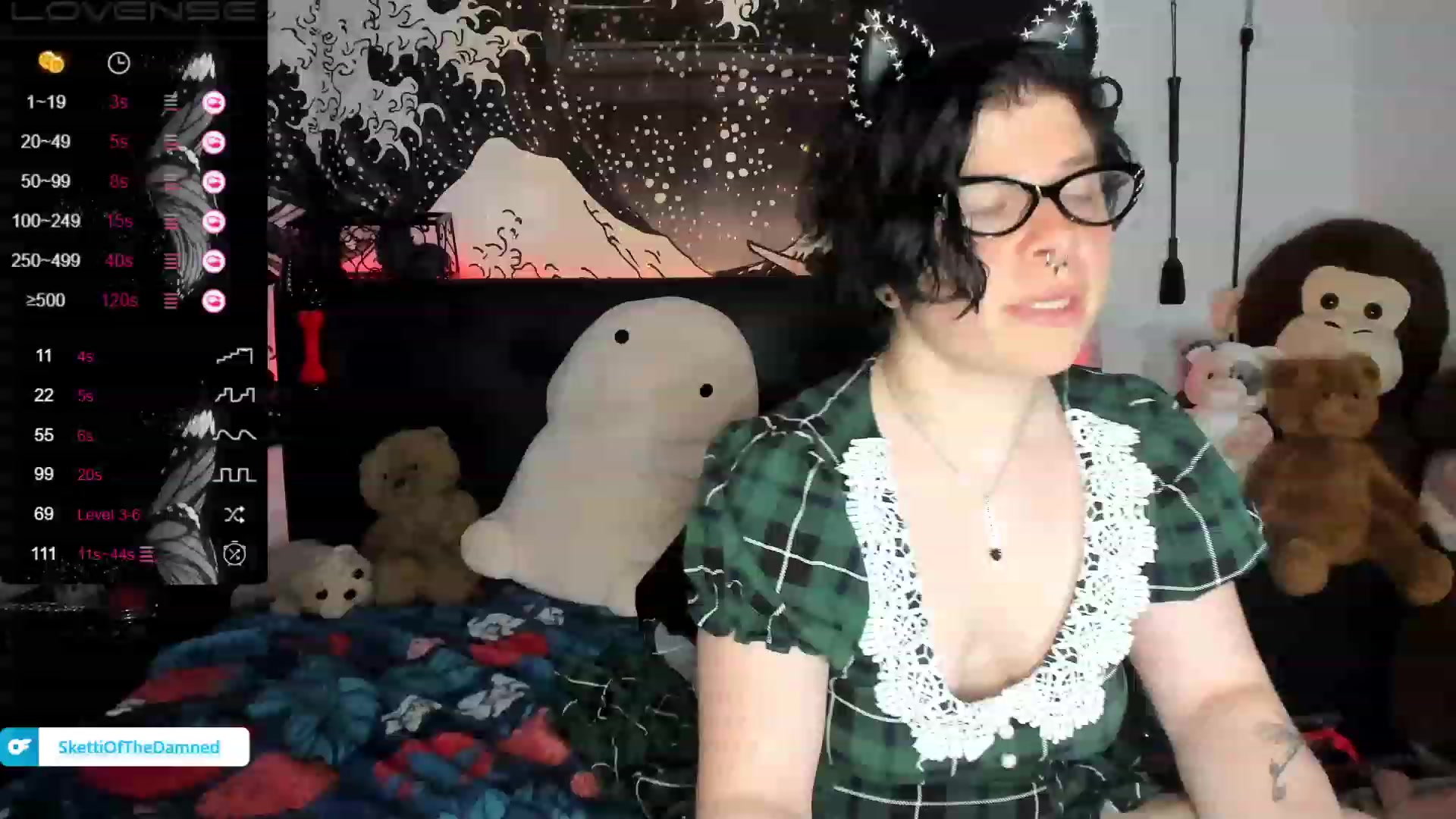 Gallery image thumbnail from SkettiBaby's myfreecams stream on, 12/26/2022, 21:58 image 12 of 20