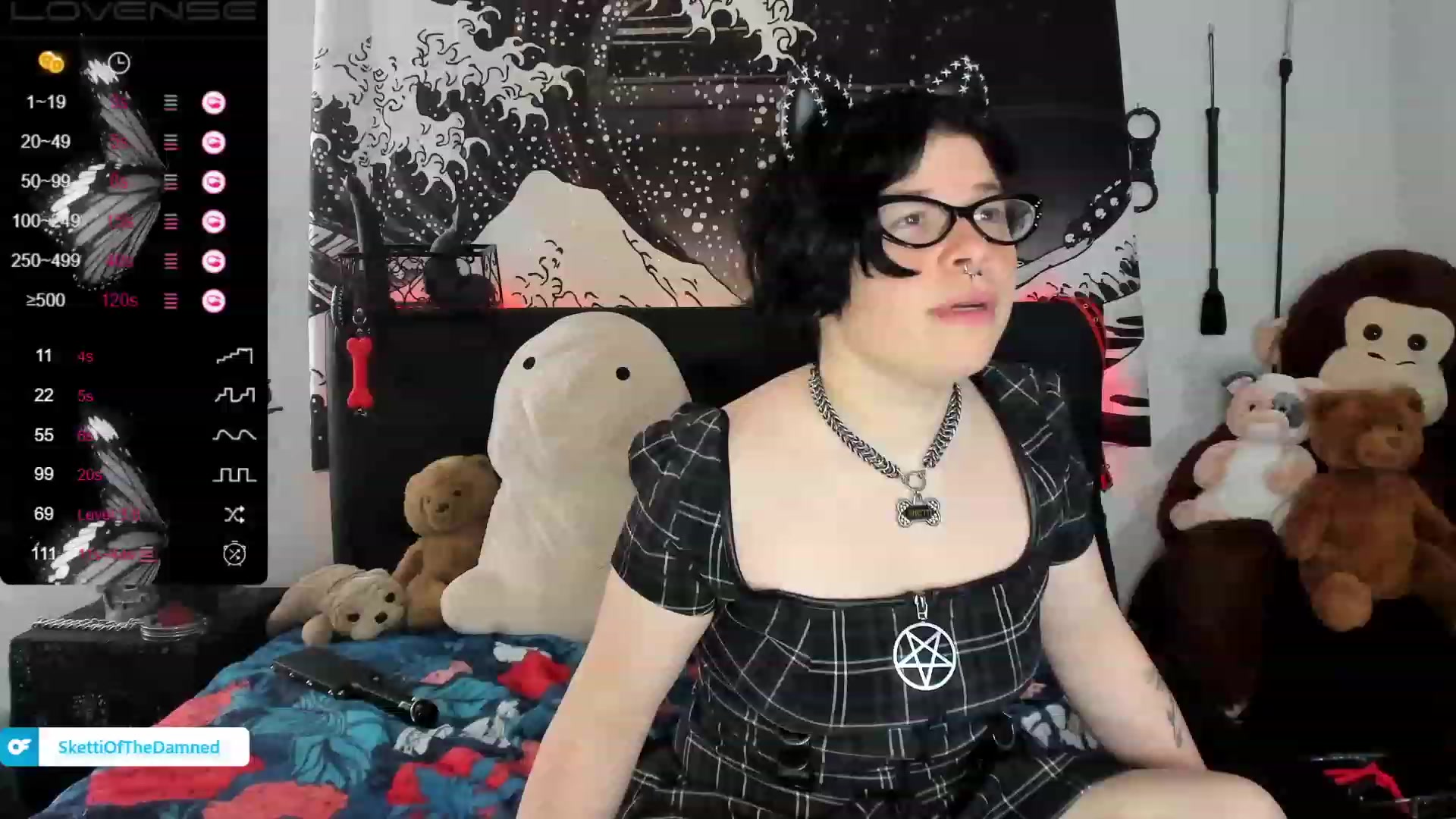 Gallery image thumbnail from SkettiBaby's myfreecams stream on, 12/28/2022, 18:16 image 12 of 20