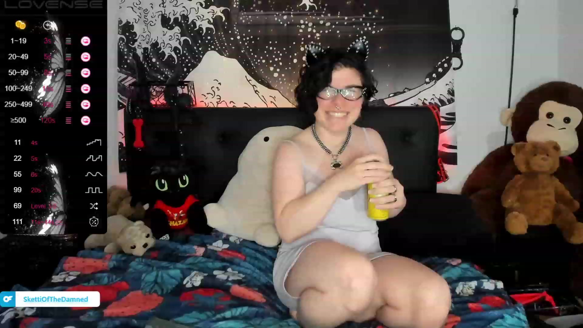 Gallery image thumbnail from SkettiBaby's myfreecams stream on, 12/30/2022, 20:50 image 1 of 20