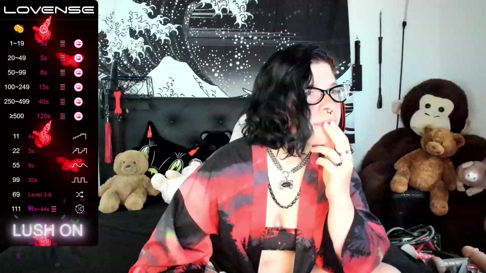 Gallery image thumbnail from SkettiBaby's myfreecams stream on, 07/04/2023, 15:34 image 5 of 20