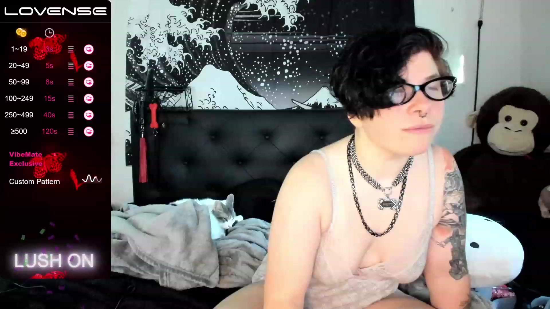 Gallery image thumbnail from SkettiBaby's myfreecams stream on, 07/31/2023, 24:16 image 10 of 20
