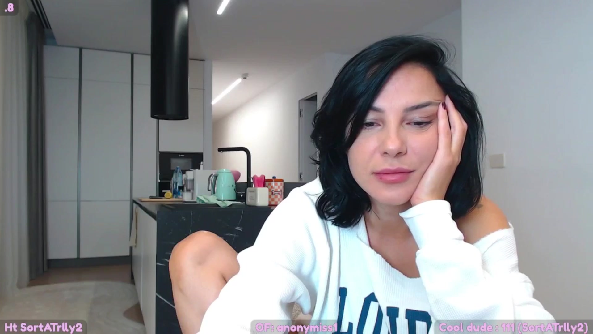 Gallery image thumbnail from SkettyLurker's myfreecams stream on, 10/06/2025, 05:06 image 5 of 20