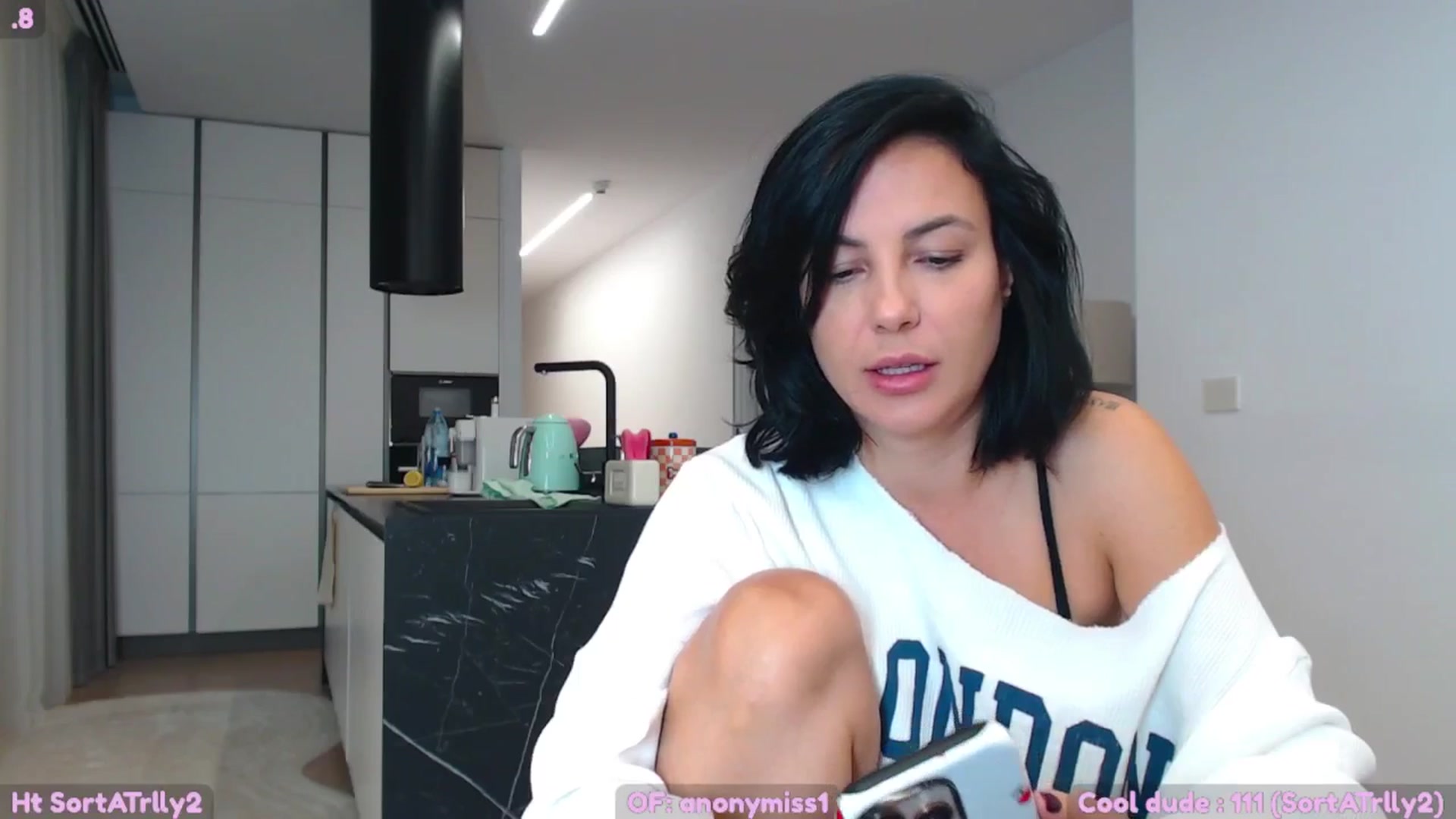 Gallery image thumbnail from SkettyLurker's myfreecams stream on, 10/06/2025, 05:06 image 4 of 20