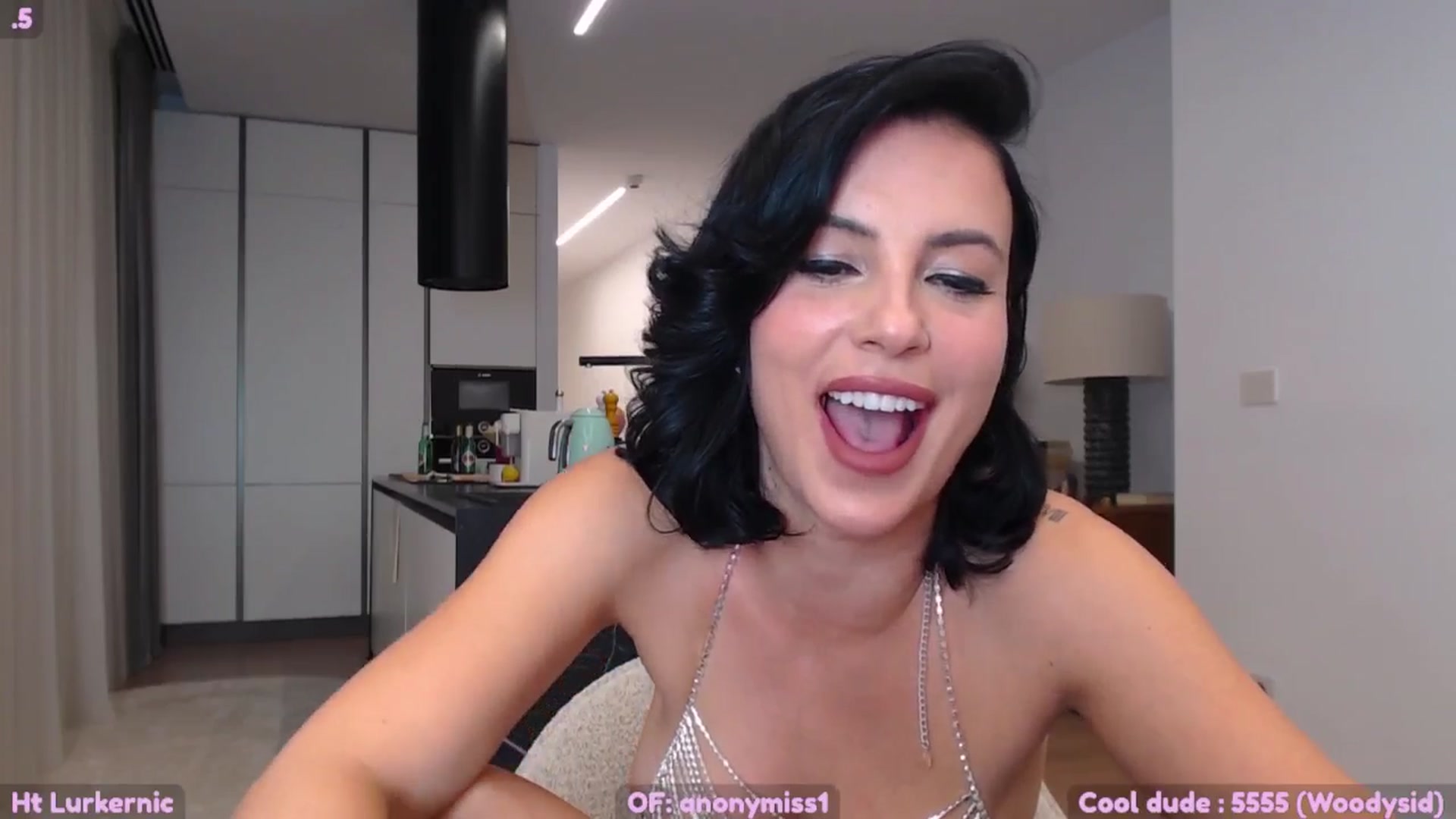 Gallery image thumbnail from SkettyLurker's myfreecams stream on, 10/25/2025, 02:20 image 15 of 20