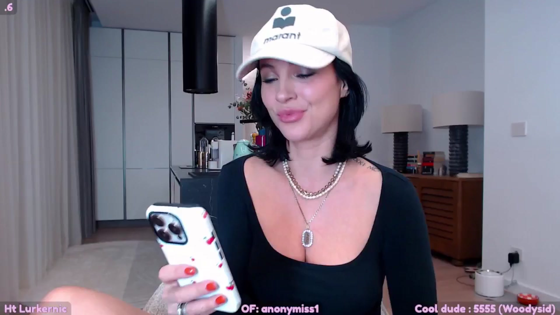 Gallery image thumbnail from SkettyLurker's myfreecams stream on, 10/29/2025, 23:06 image 17 of 20