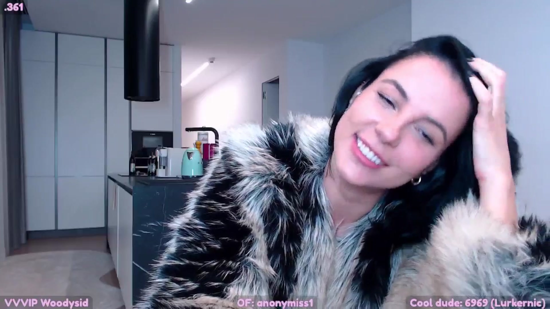 Gallery image thumbnail from SkettyLurker's myfreecams stream on, 11/08/2025, 21:38 image 15 of 20