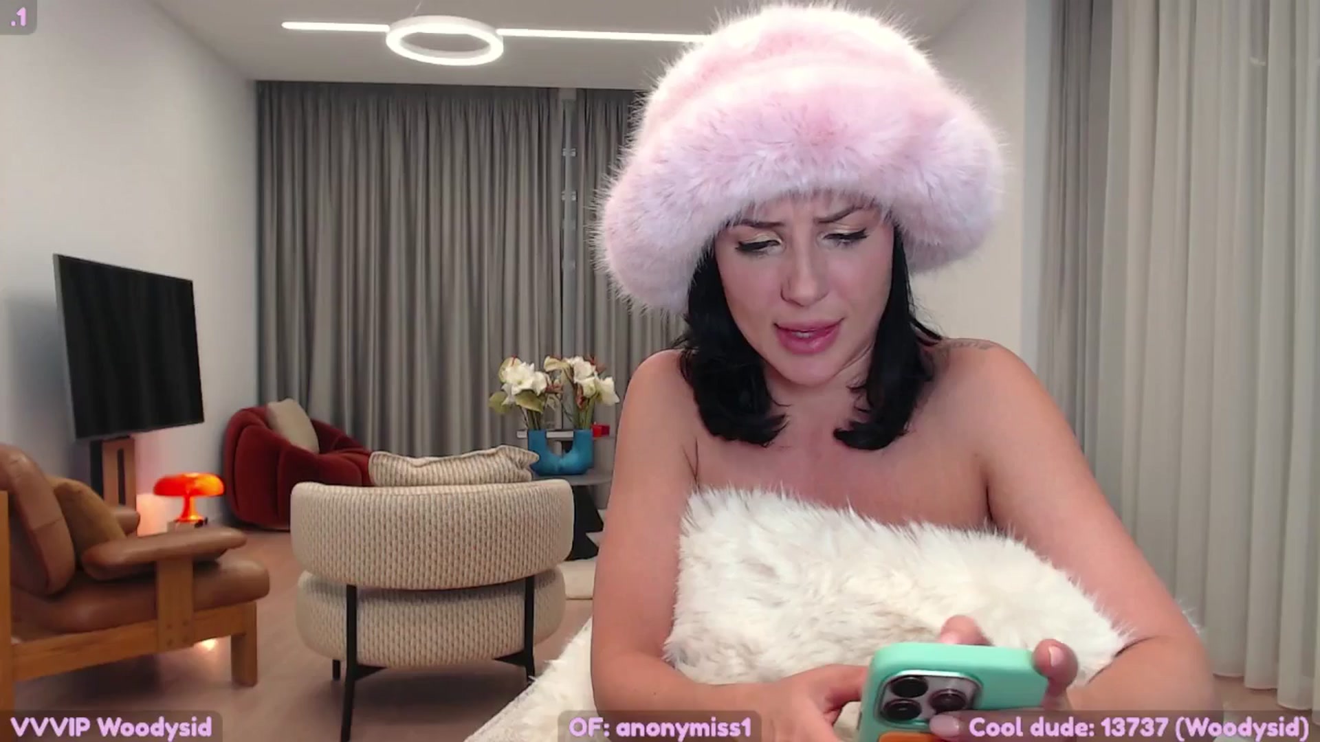 Gallery image thumbnail from SkettyLurker's myfreecams stream on, 02/10/2026, 24:33 image 5 of 20