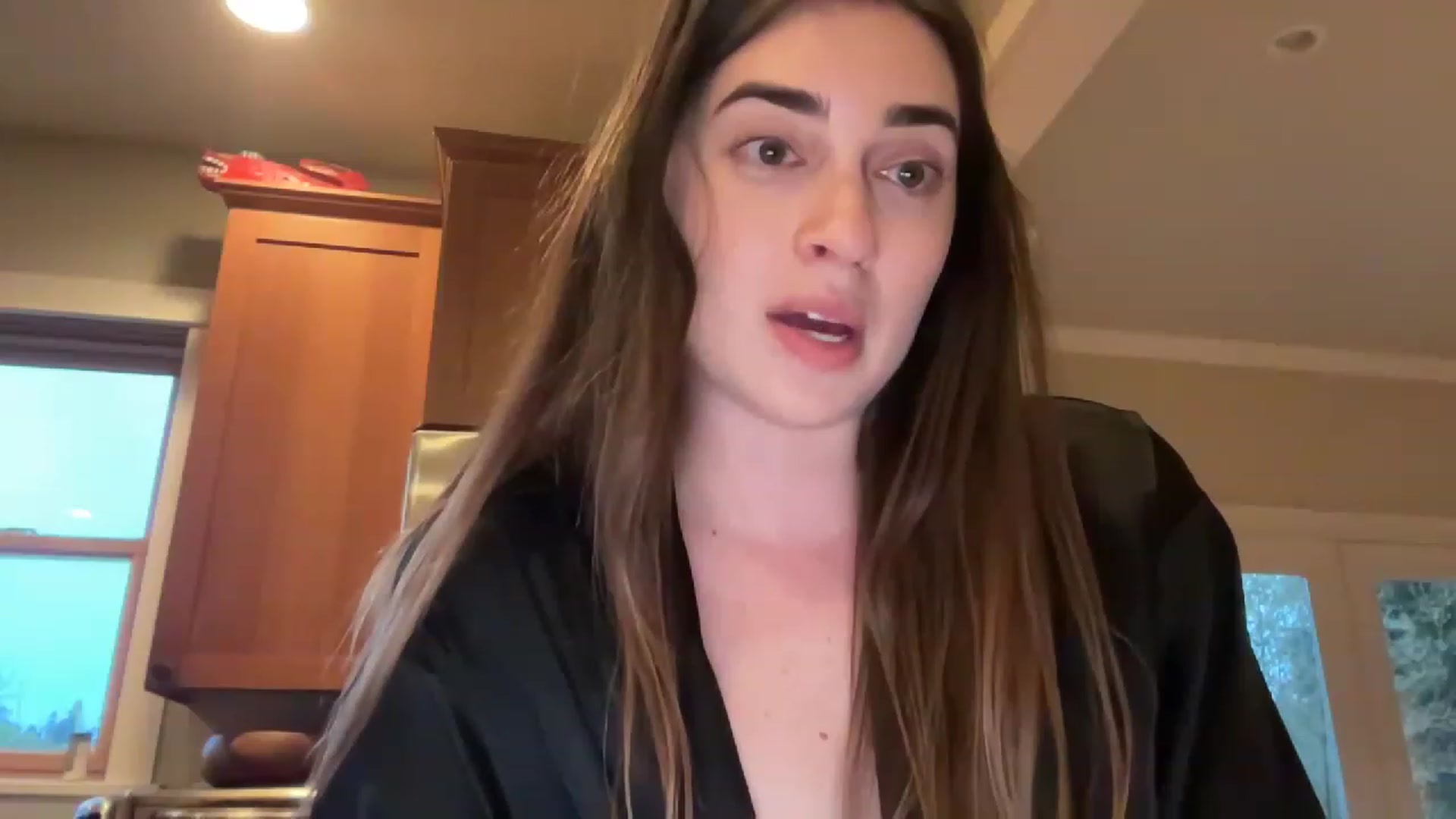 Gallery image thumbnail from SkiCutie's myfreecams stream on, 04/24/2023, 04:11 image 6 of 20