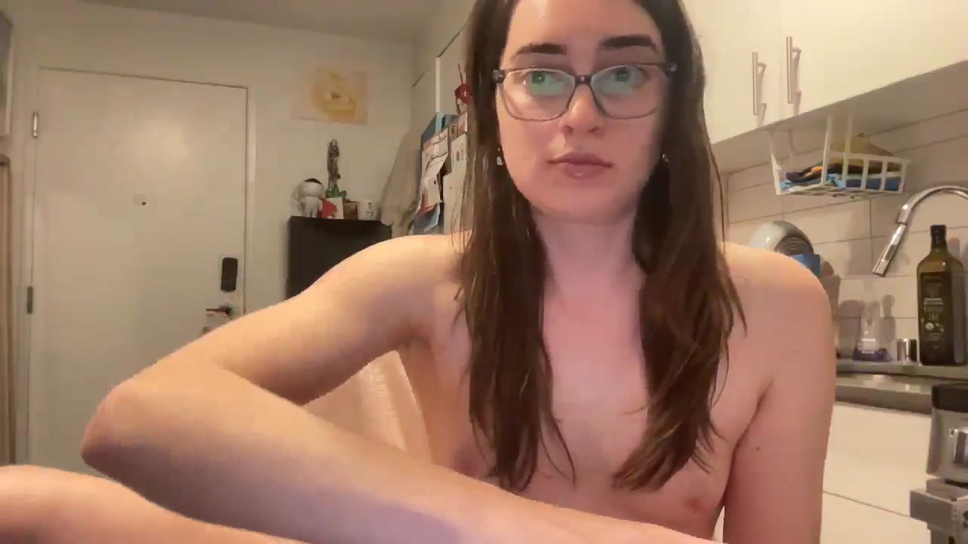 Gallery image thumbnail from SkiCutie's myfreecams stream on, 12/31/2024, 02:33 image 9 of 20