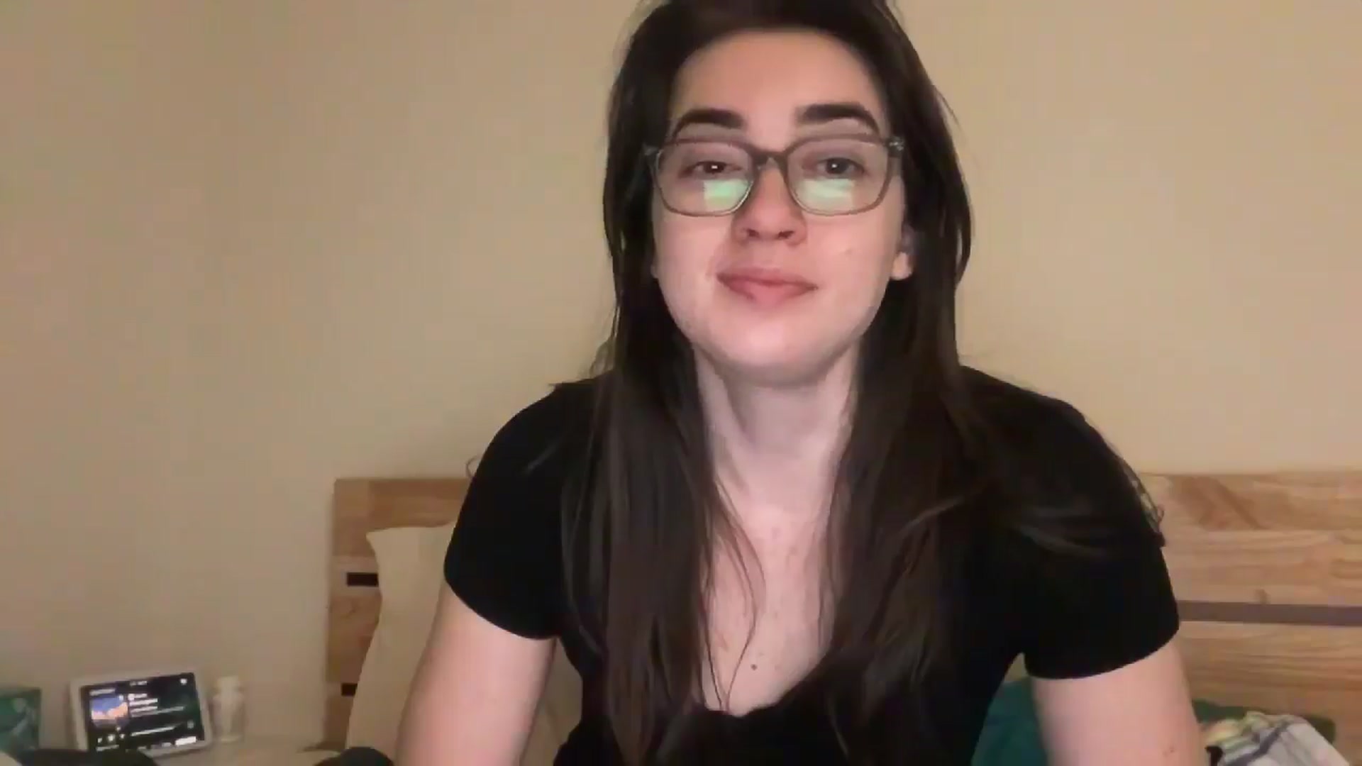 Gallery image thumbnail from SkiCutie's myfreecams stream on, 02/01/2025, 13:06 image 4 of 20