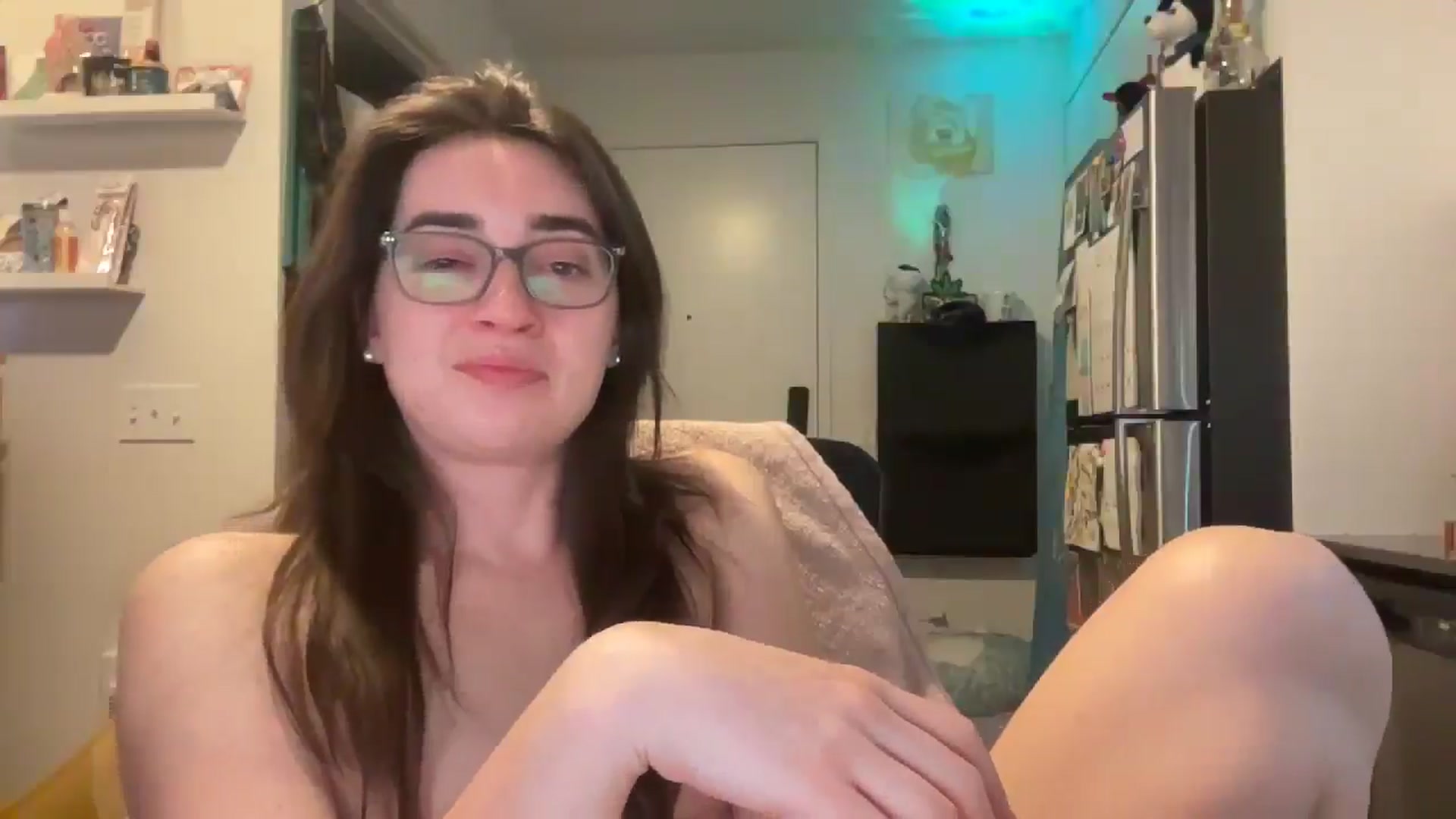 Gallery image thumbnail from SkiCutie's myfreecams stream on, 02/03/2025, 05:50 image 3 of 20