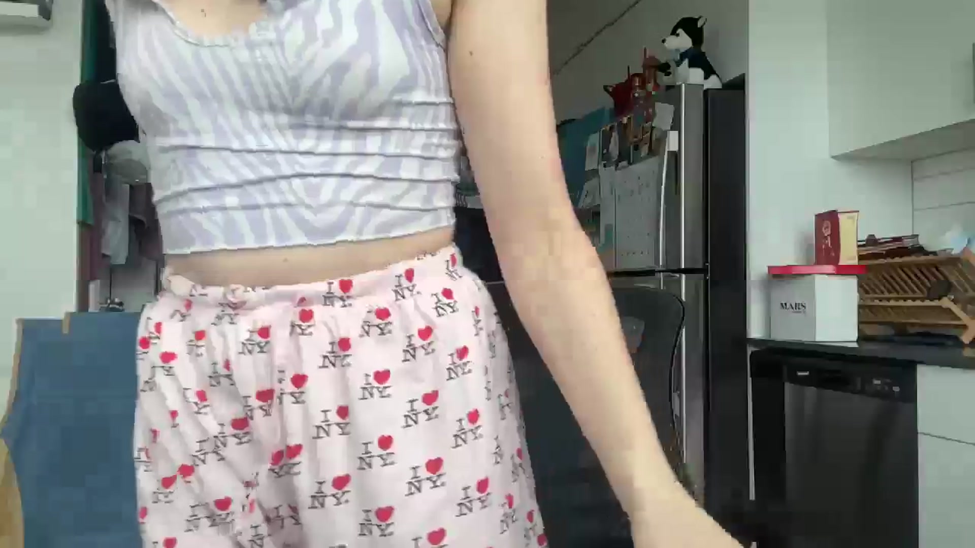 Gallery image thumbnail from SkiCutie's myfreecams stream on, 02/16/2025, 17:50 image 5 of 20