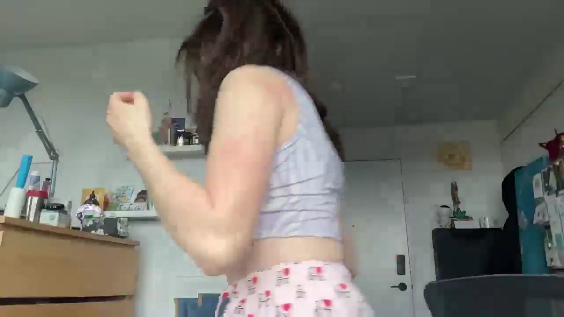Gallery image thumbnail from SkiCutie's myfreecams stream on, 02/16/2025, 17:50 image 17 of 20