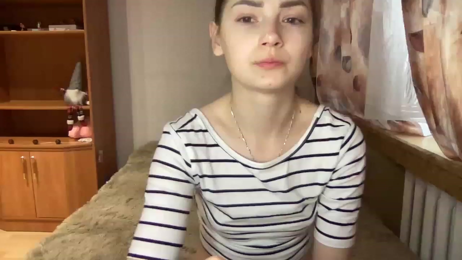 Gallery image thumbnail from SkinnyEva's myfreecams stream on, 12/12/2022, 14:15 image 11 of 20
