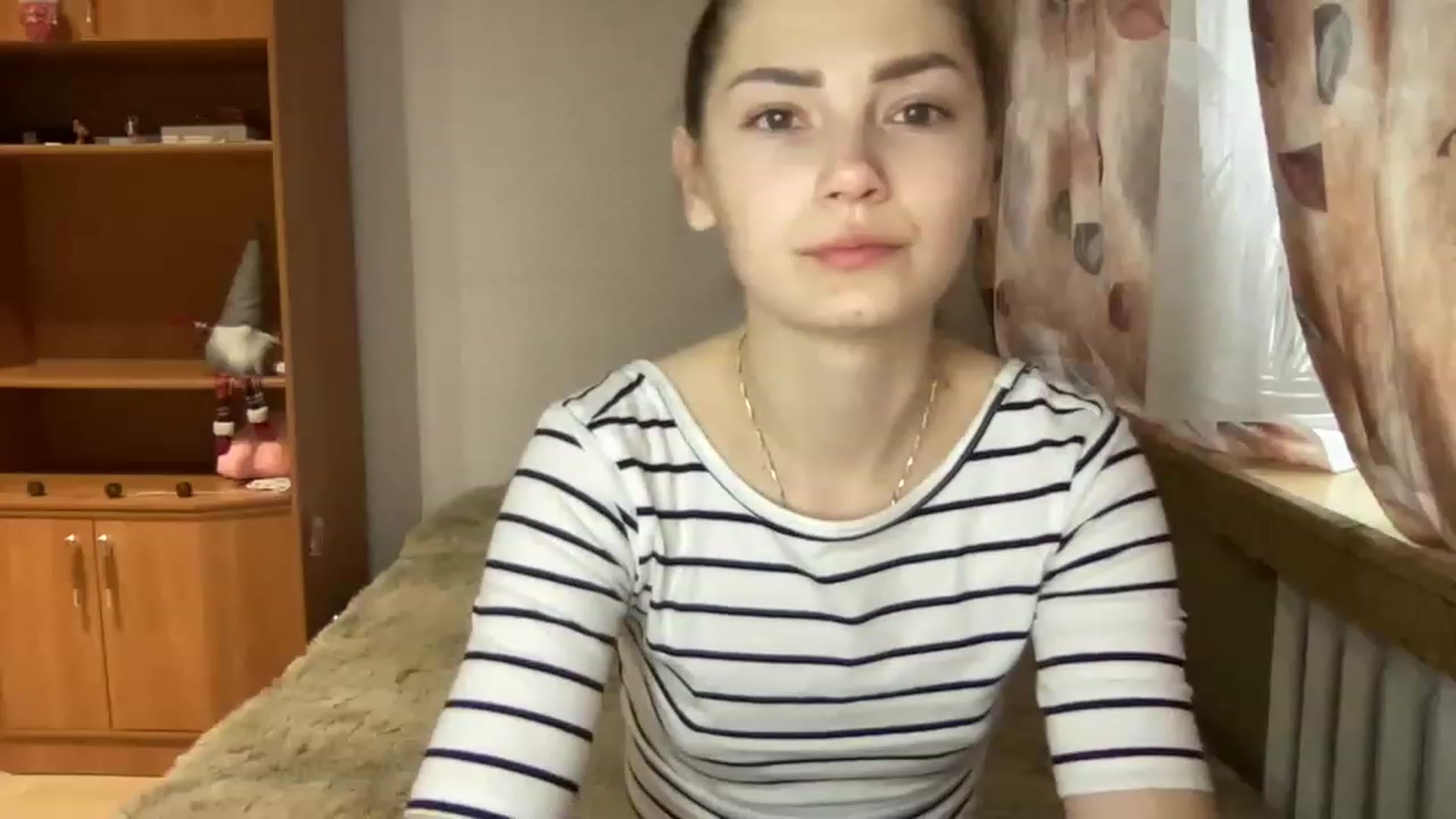 Gallery image thumbnail from SkinnyEva's myfreecams stream on, 12/12/2022, 14:15 image 2 of 20