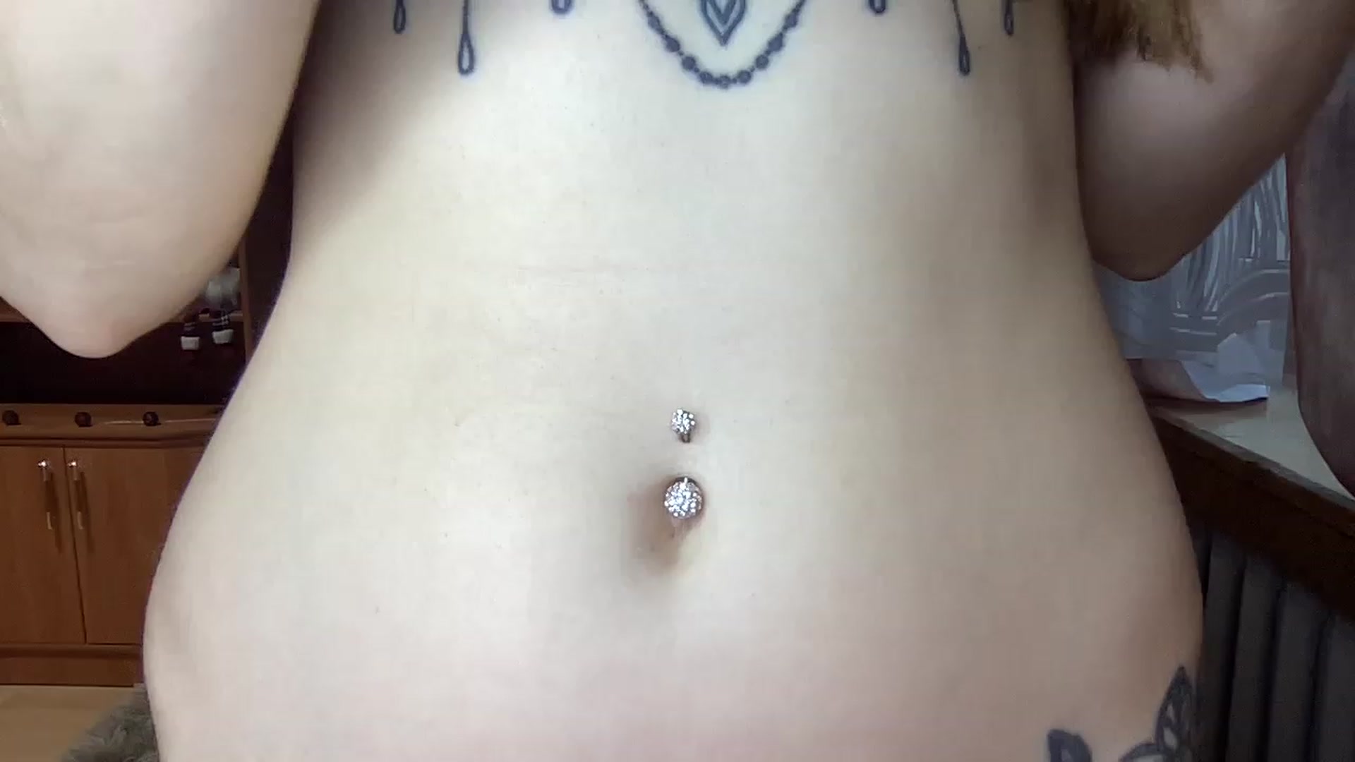 Gallery image thumbnail from SkinnyEva's myfreecams stream on, 12/31/2022, 15:25 image 6 of 20