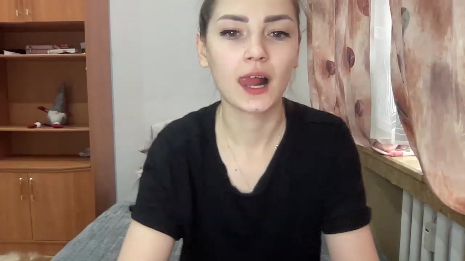 Gallery image thumbnail from SkinnyEva's myfreecams stream on, 02/17/2023, 14:53 image 5 of 20