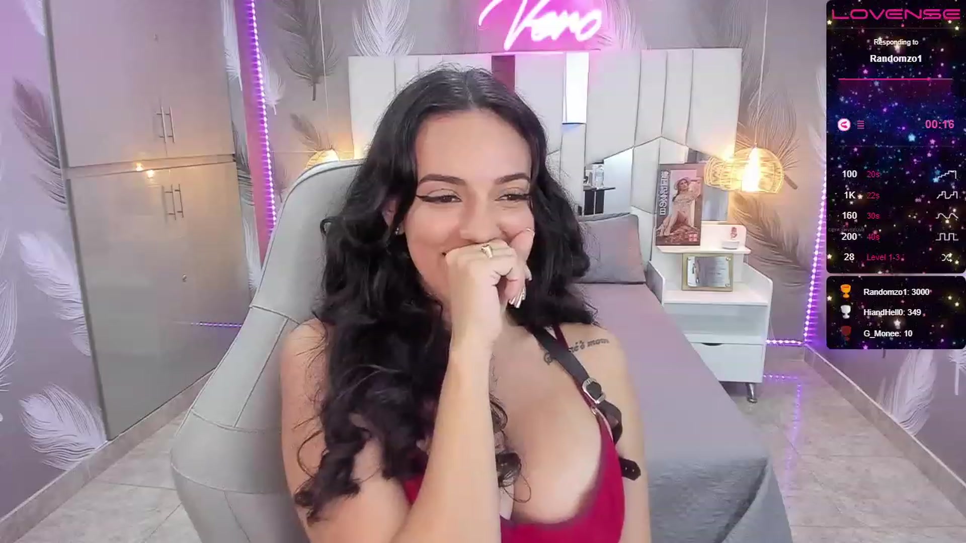 Gallery image thumbnail from SkinnyVeronik's myfreecams stream on, 12/28/2022, 15:41 image 9 of 20
