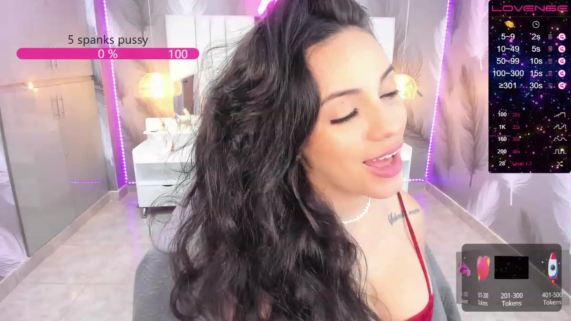 Gallery image thumbnail from SkinnyVeronik's myfreecams stream on, 01/03/2023, 12:51 image 6 of 20