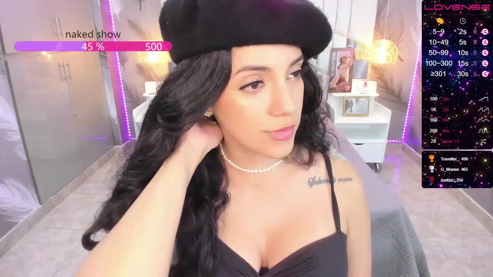 Gallery image thumbnail from SkinnyVeronik's myfreecams stream on, 01/03/2023, 17:14 image 13 of 20