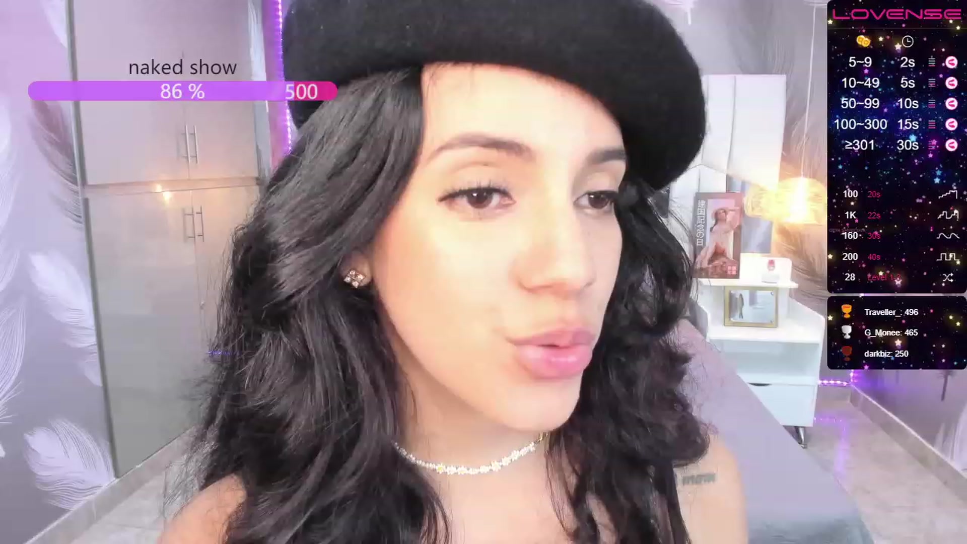 Gallery image thumbnail from SkinnyVeronik's myfreecams stream on, 01/03/2023, 18:23 image 6 of 20