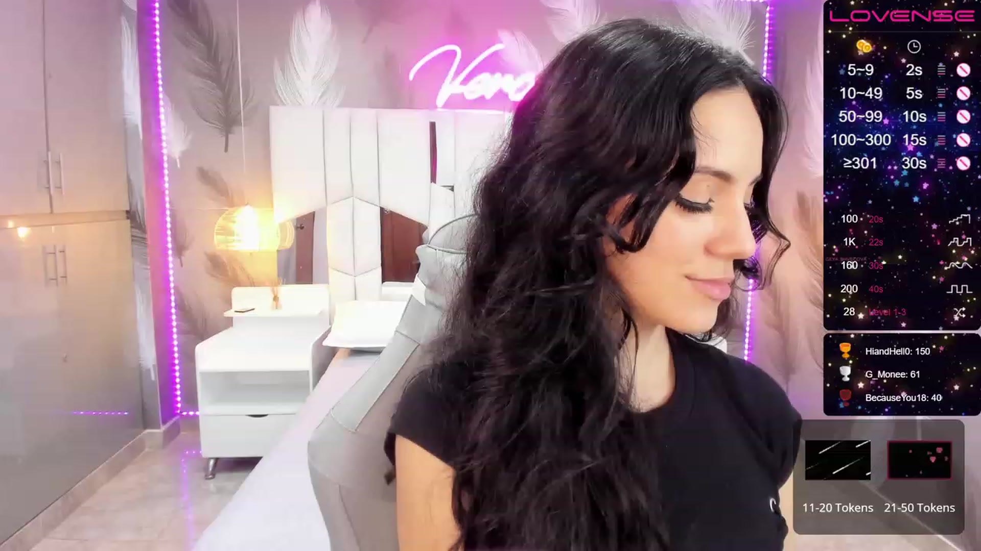 Gallery image thumbnail from SkinnyVeronik's myfreecams stream on, 01/21/2023, 14:18 image 13 of 20