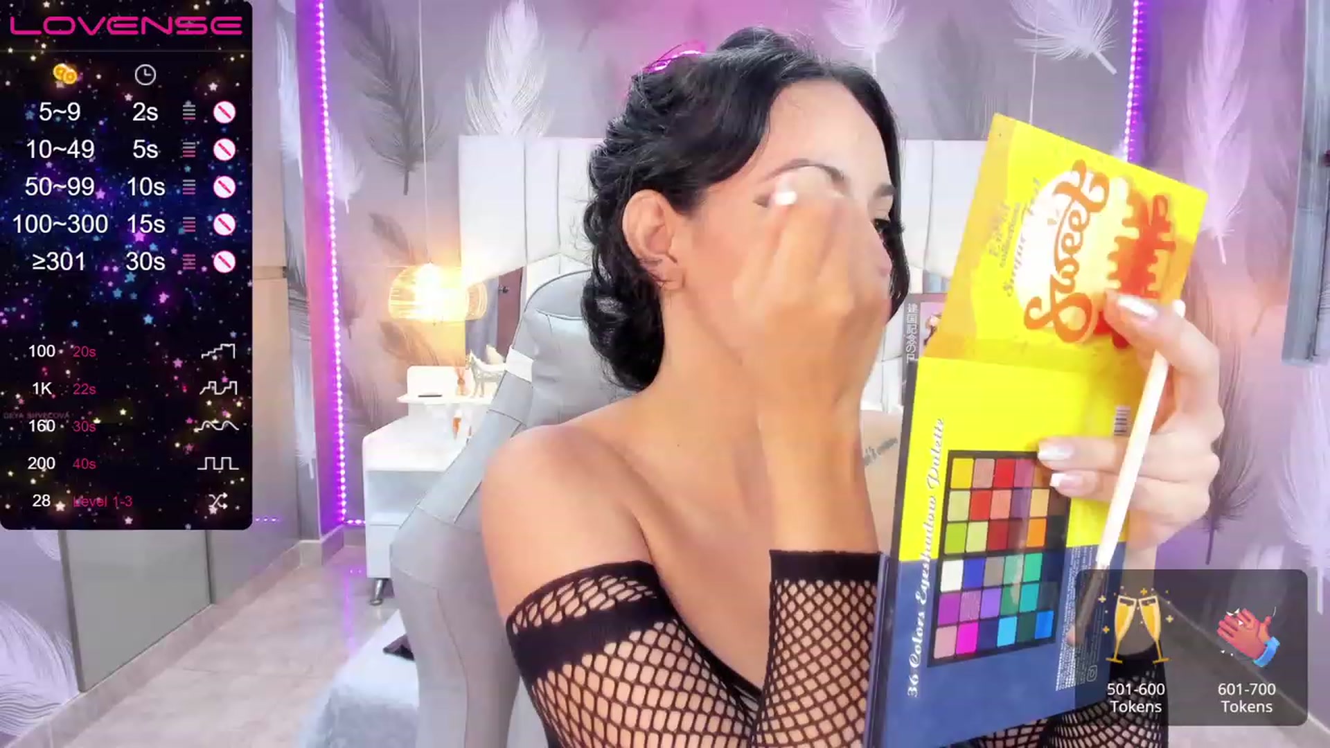 Gallery image thumbnail from SkinnyVeronik's myfreecams stream on, 01/22/2023, 13:27 image 17 of 20