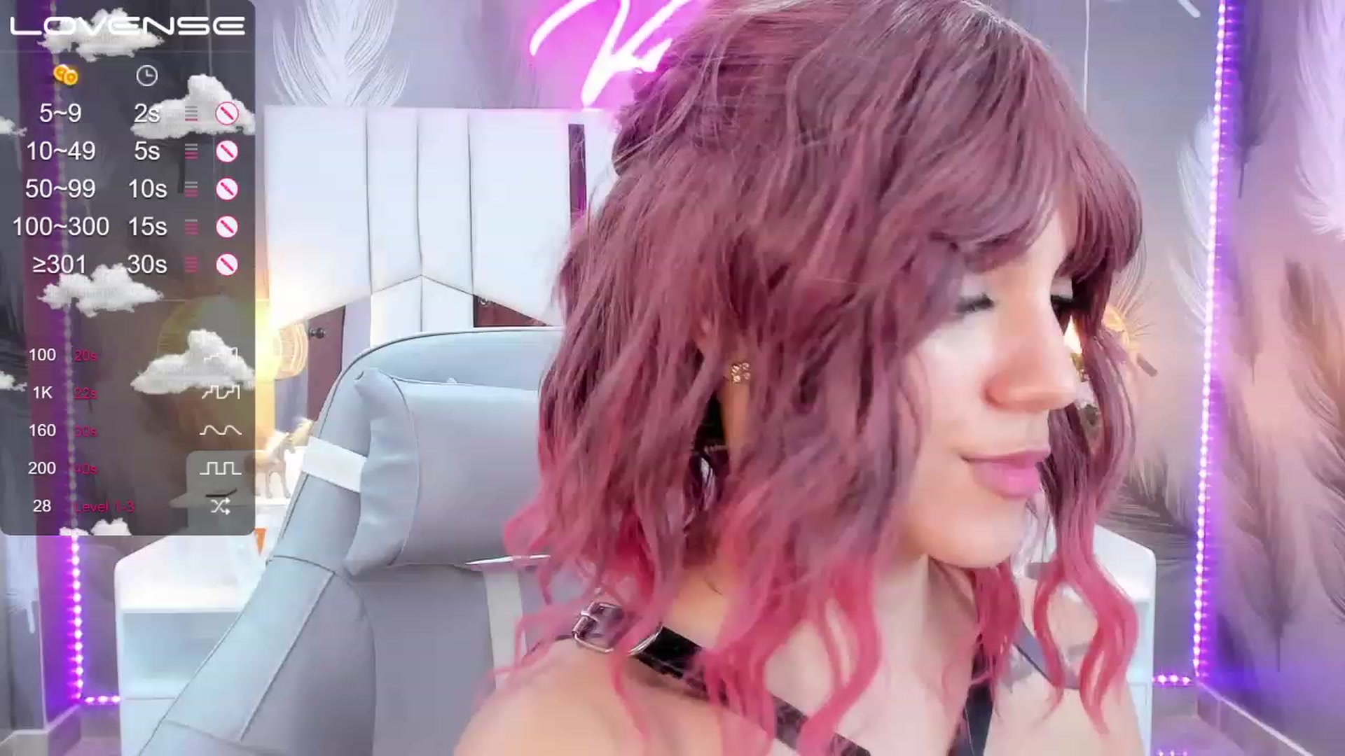 Gallery image thumbnail from SkinnyVeronik's myfreecams stream on, 01/27/2023, 17:04 image 8 of 20