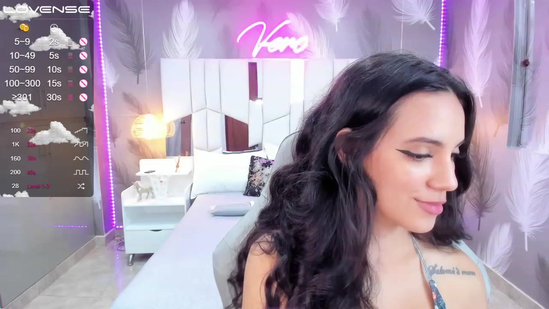 Gallery image thumbnail from SkinnyVeronik's myfreecams stream on, 01/30/2023, 13:24 image 14 of 20