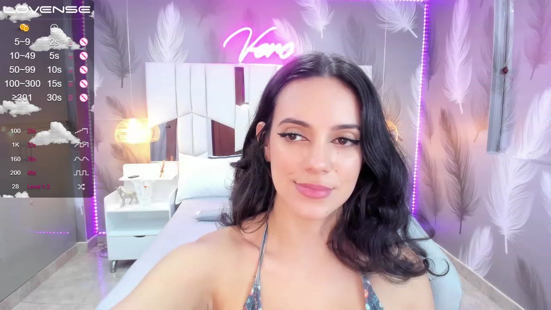 Gallery image thumbnail from SkinnyVeronik's myfreecams stream on, 01/30/2023, 13:24 image 6 of 20
