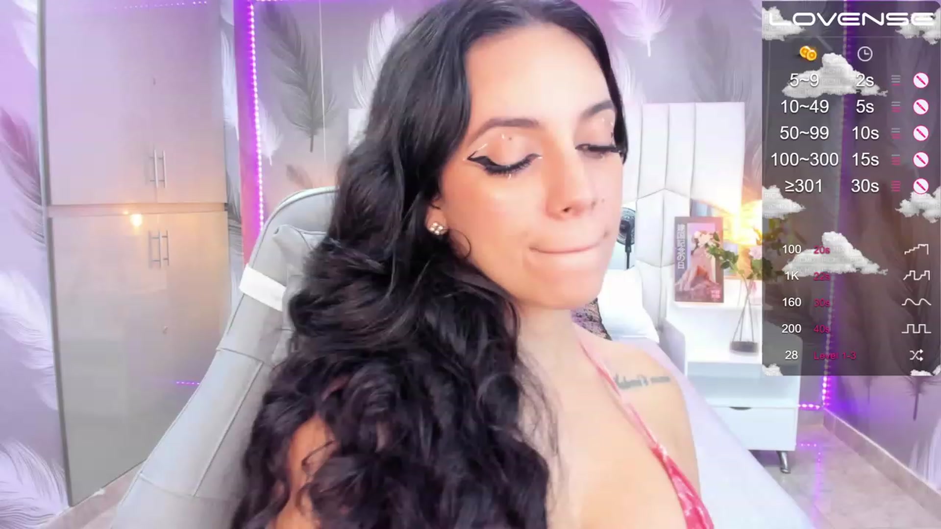 Gallery image thumbnail from SkinnyVeronik's myfreecams stream on, 02/02/2023, 13:01 image 13 of 20