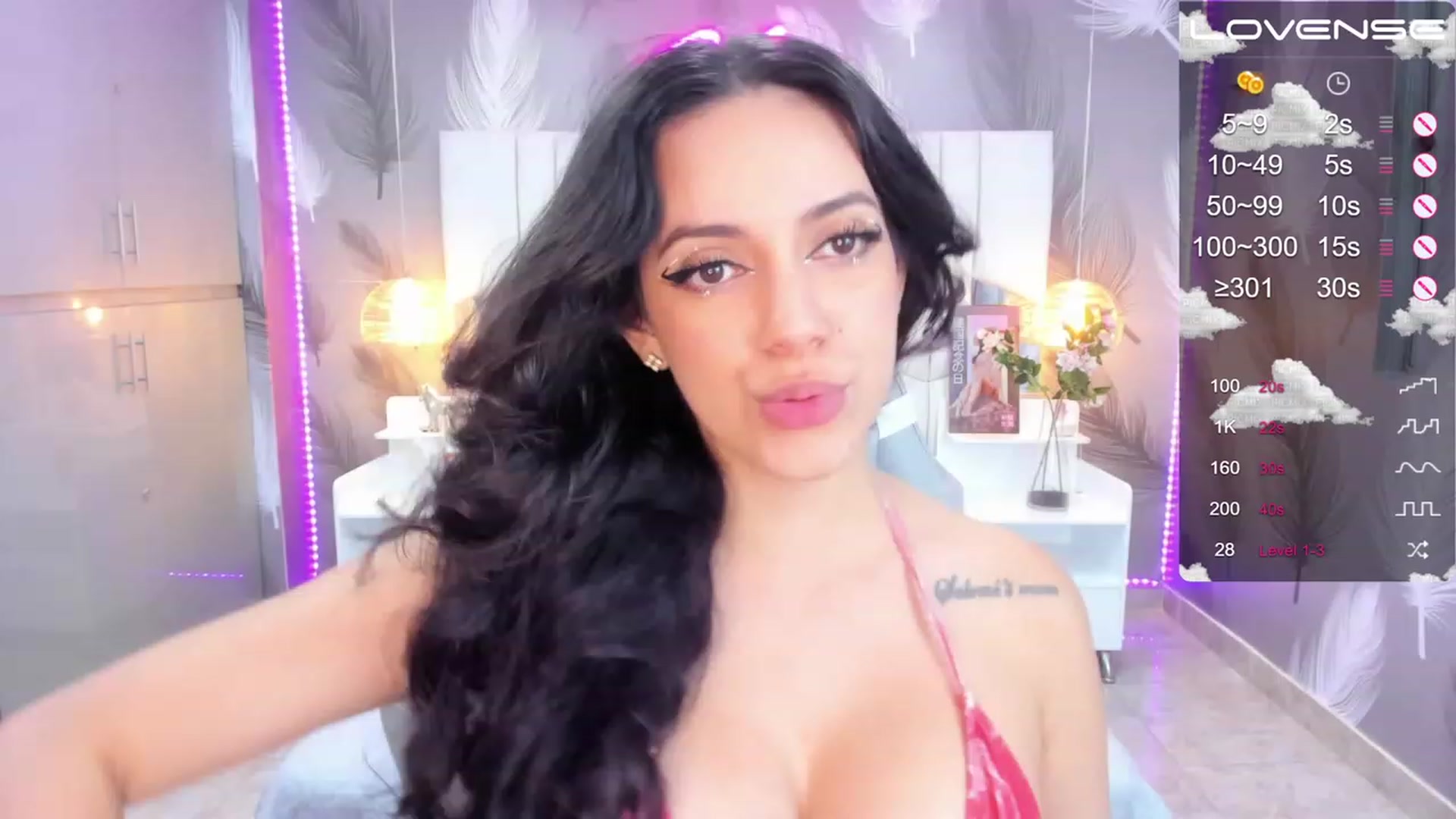 Gallery image thumbnail from SkinnyVeronik's myfreecams stream on, 02/02/2023, 13:01 image 18 of 20