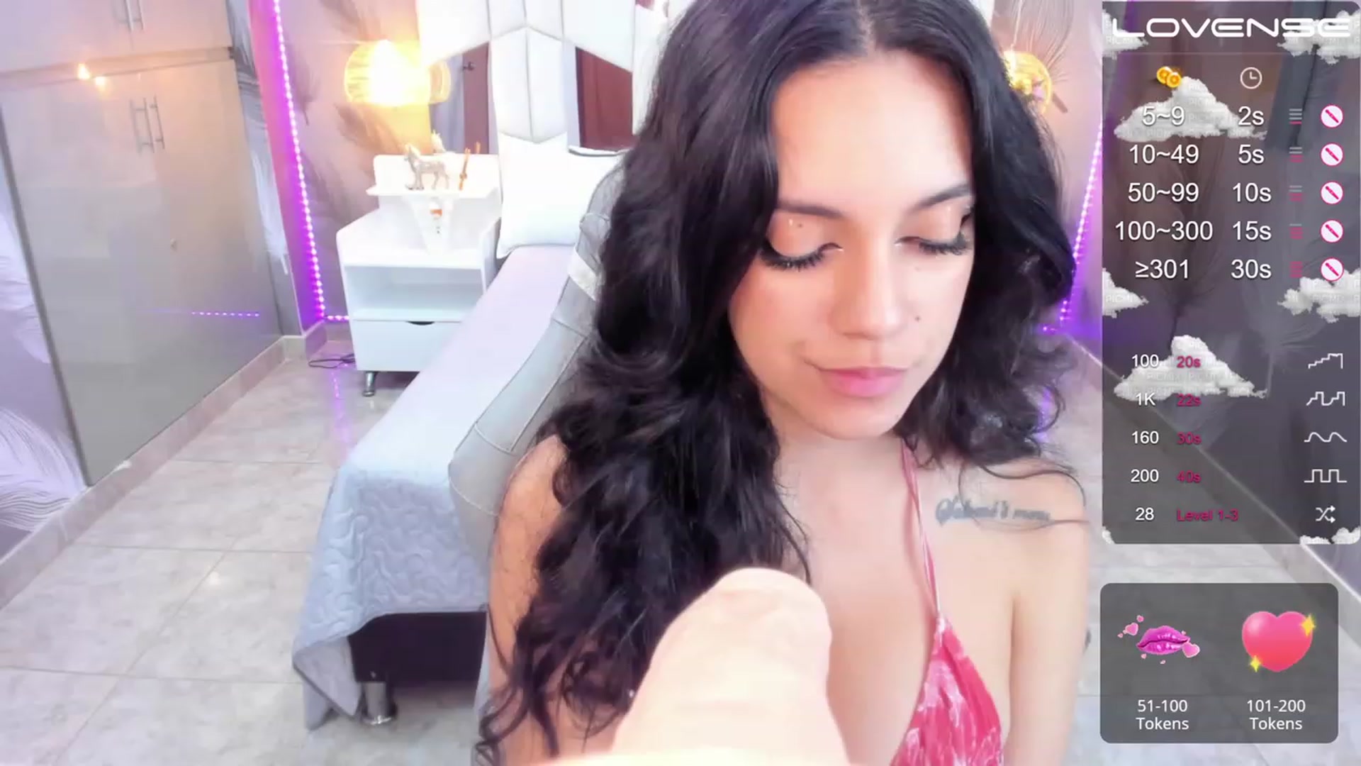 Gallery image thumbnail from SkinnyVeronik's myfreecams stream on, 02/02/2023, 16:10 image 10 of 20