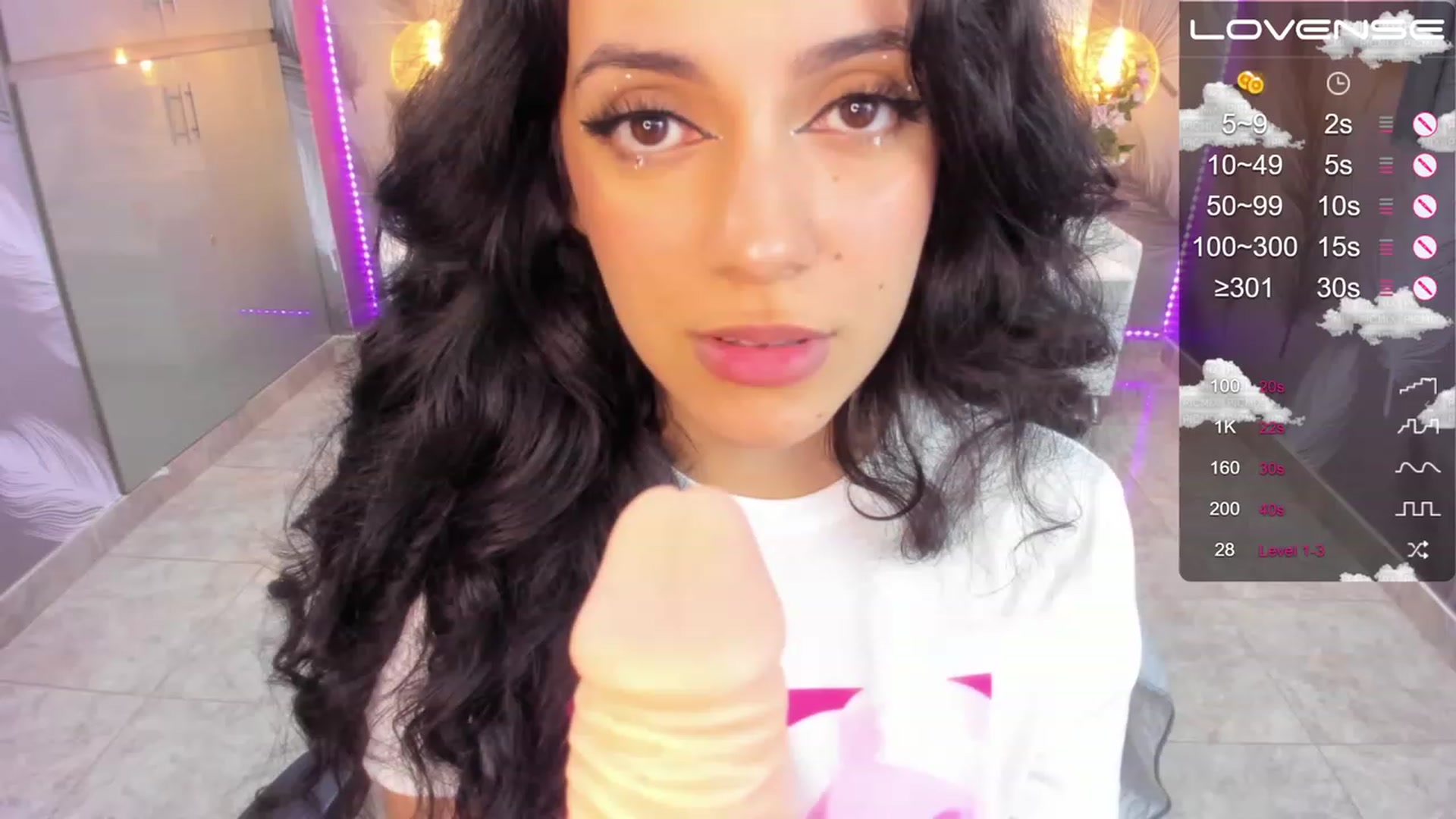 Gallery image thumbnail from SkinnyVeronik's myfreecams stream on, 02/04/2023, 13:19 image 16 of 20