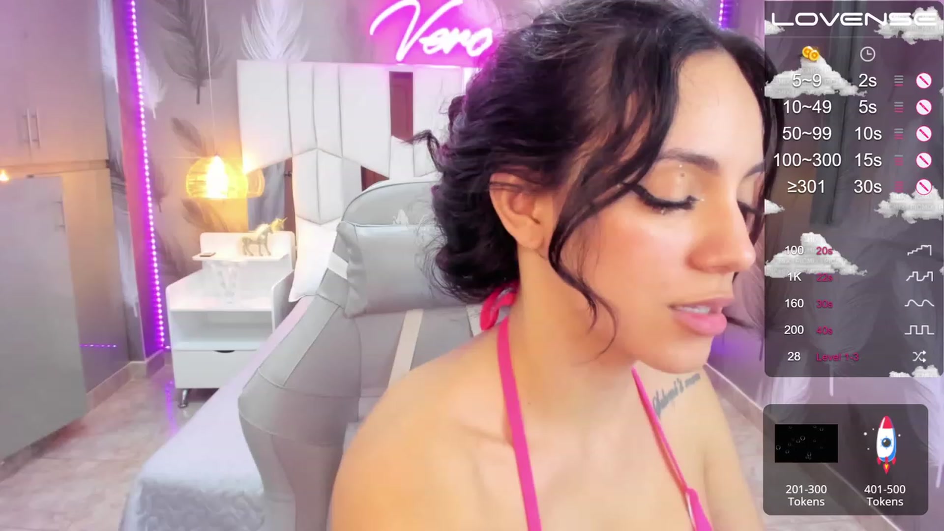 Gallery image thumbnail from SkinnyVeronik's myfreecams stream on, 02/04/2023, 13:38 image 14 of 20