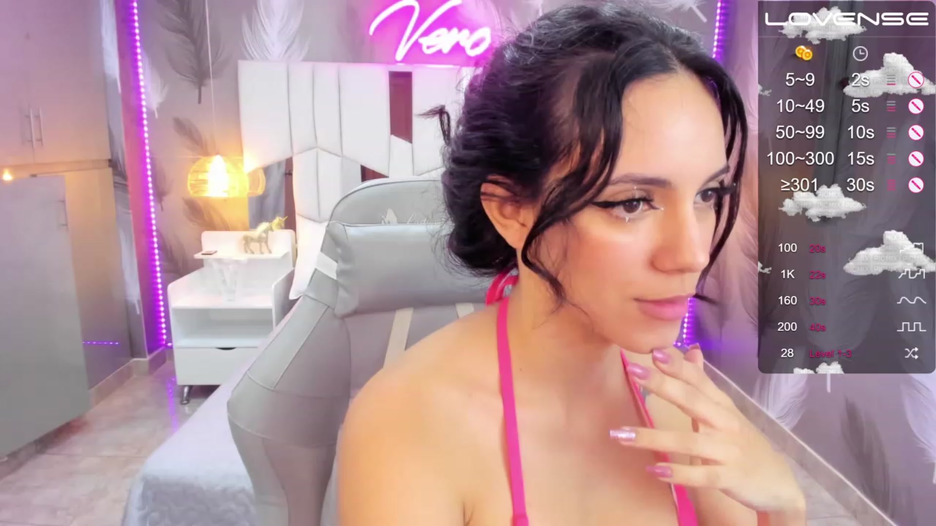 Gallery image thumbnail from SkinnyVeronik's myfreecams stream on, 02/04/2023, 13:38 image 11 of 20