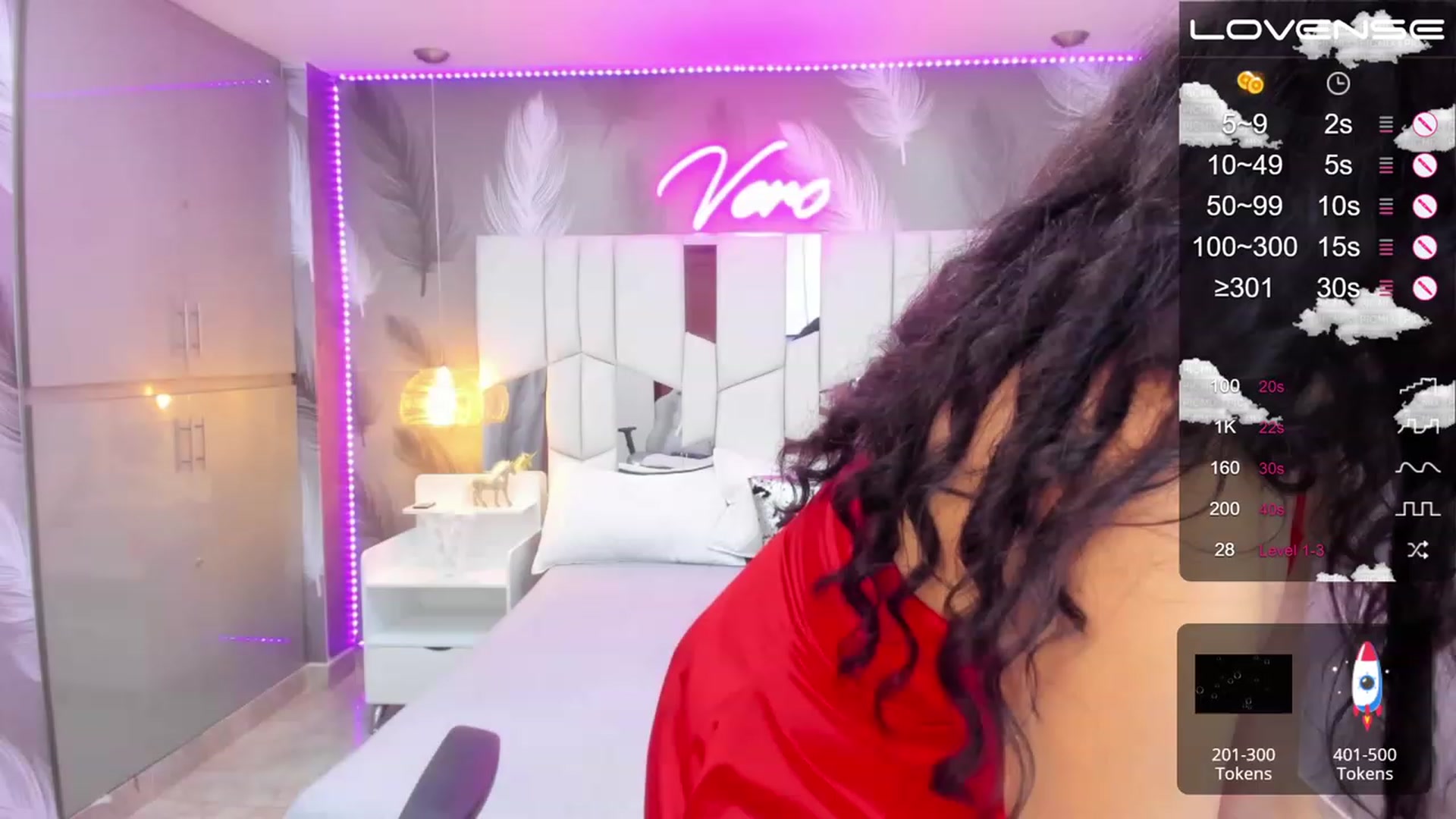 Gallery image thumbnail from SkinnyVeronik's myfreecams stream on, 02/04/2023, 18:07 image 5 of 20