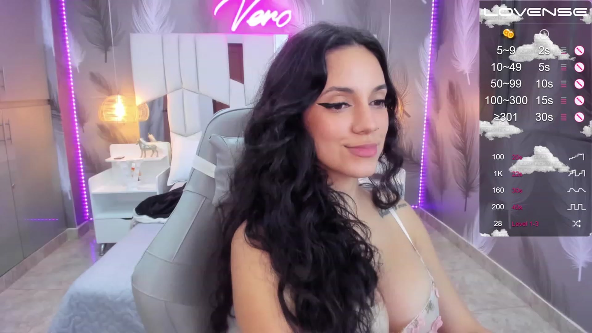 Gallery image thumbnail from SkinnyVeronik's myfreecams stream on, 02/05/2023, 16:00 image 11 of 20