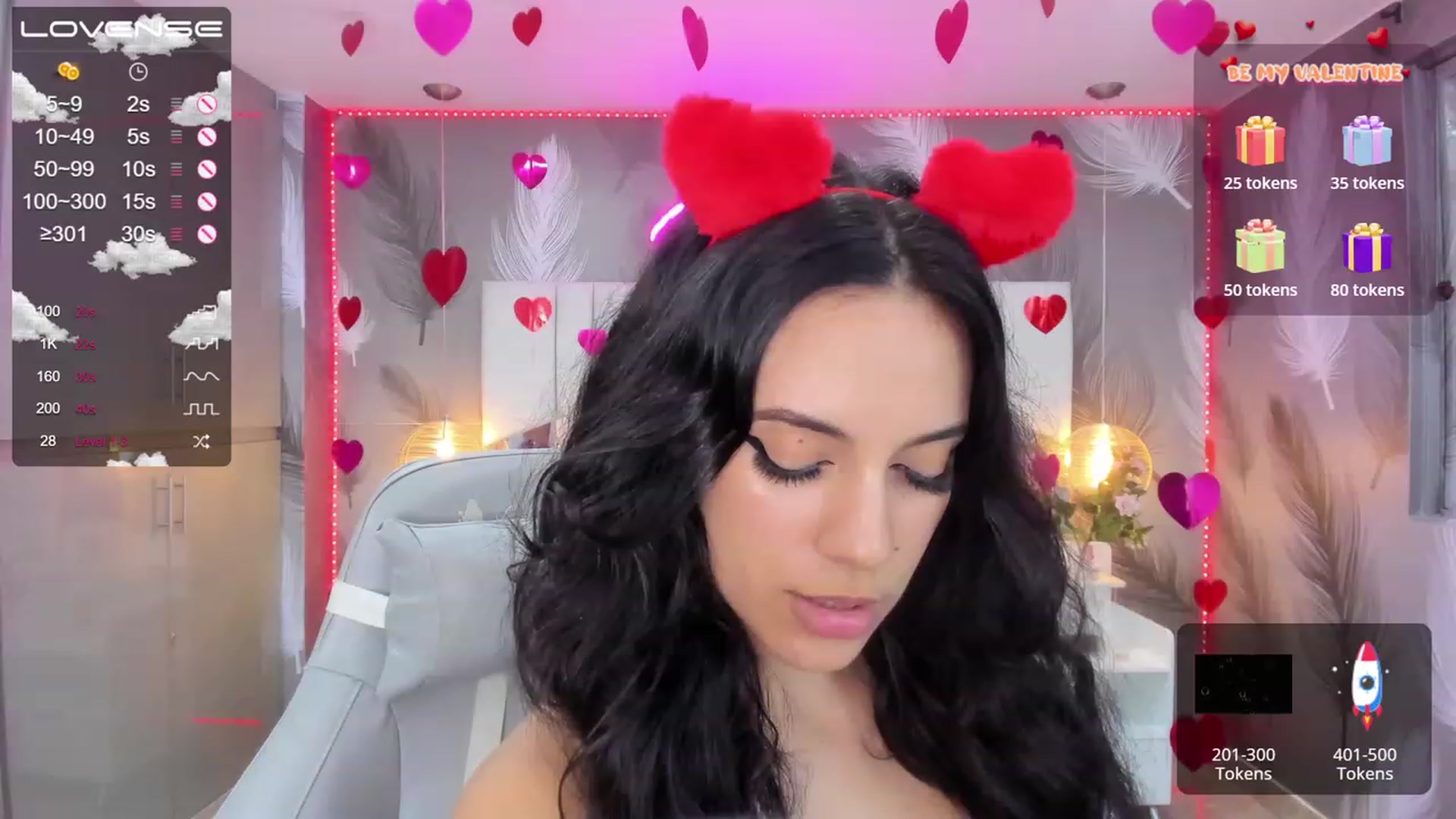 Gallery image thumbnail from SkinnyVeronik's myfreecams stream on, 02/13/2023, 14:44 image 4 of 20
