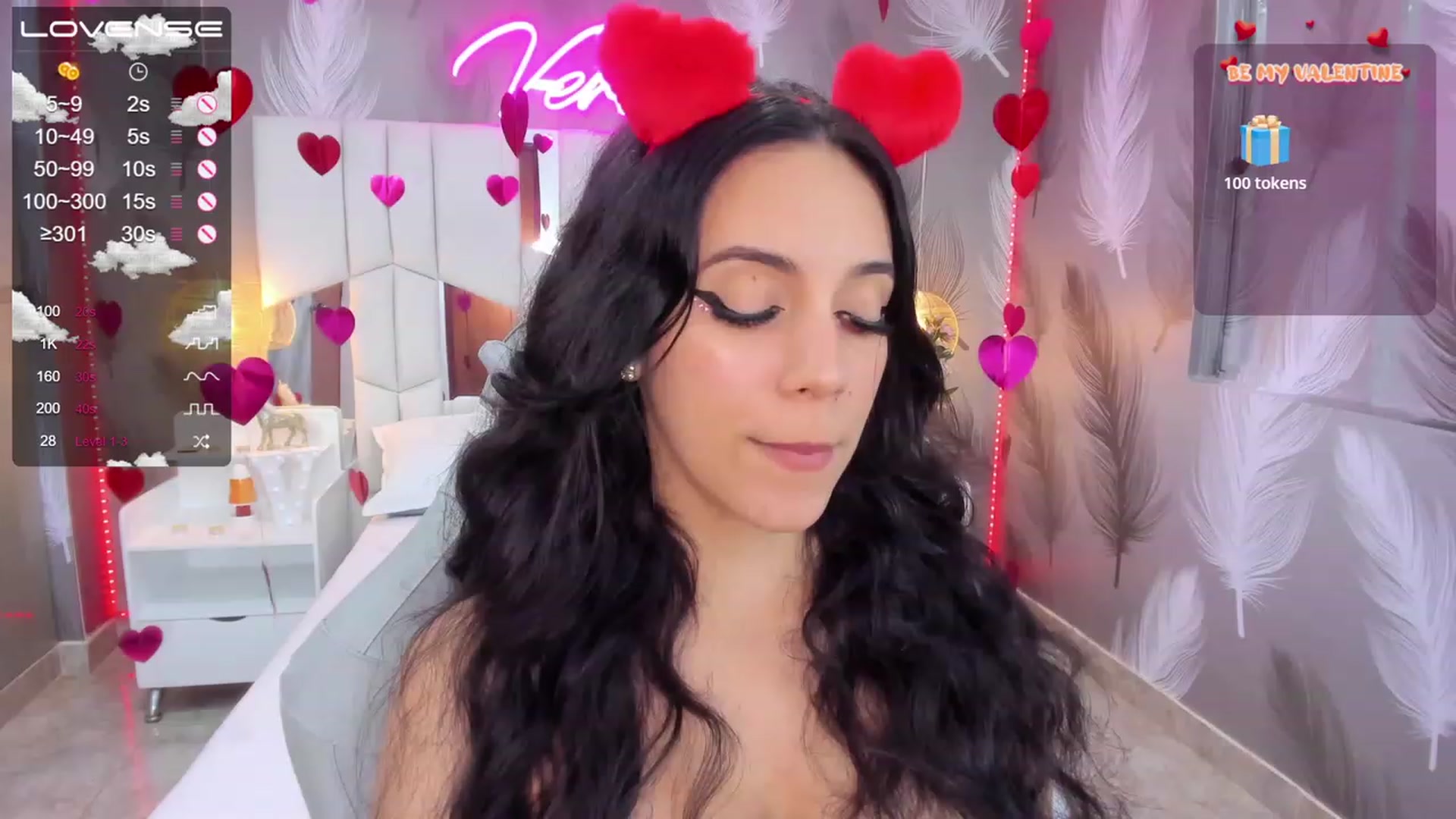 Gallery image thumbnail from SkinnyVeronik's myfreecams stream on, 02/13/2023, 14:44 image 20 of 20