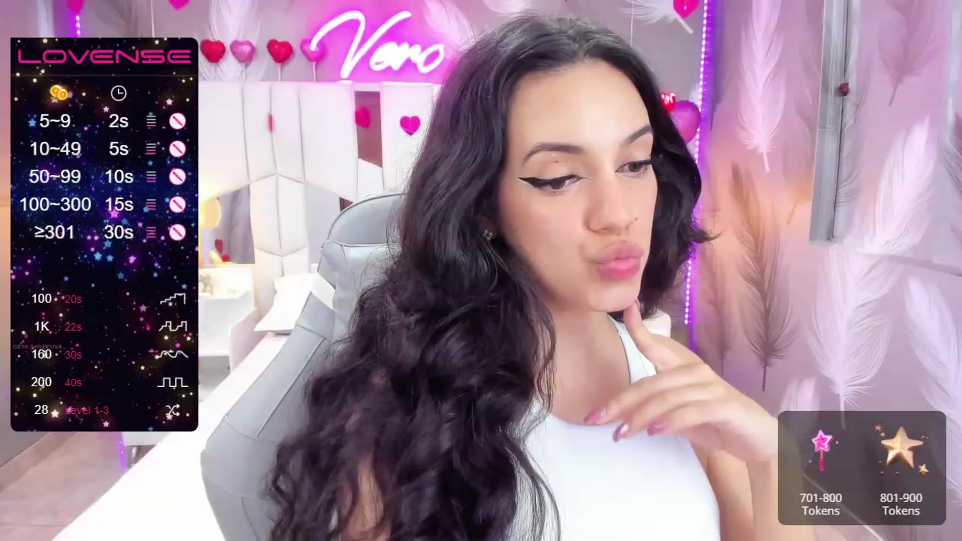 Gallery image thumbnail from SkinnyVeronik's myfreecams stream on, 02/15/2023, 13:24 image 13 of 20