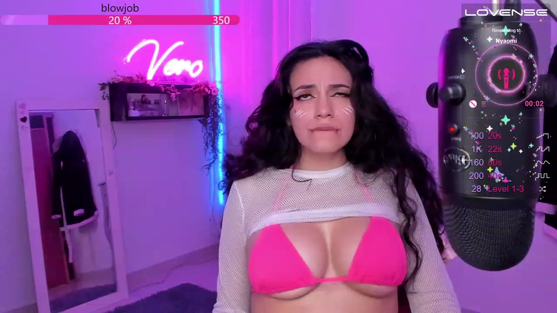 Gallery image thumbnail from SkinnyVeronik's myfreecams stream on, 04/28/2023, 16:57 image 11 of 20