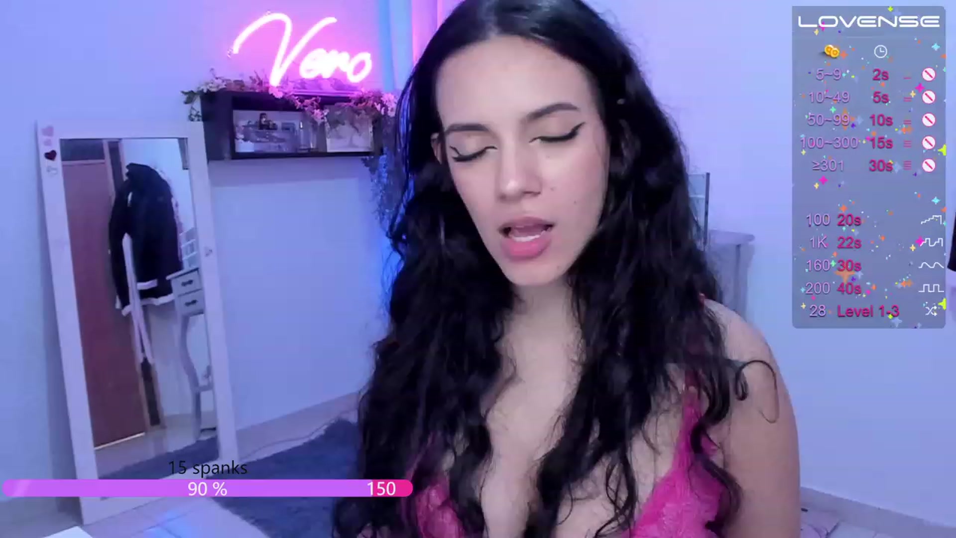 Gallery image thumbnail from SkinnyVeronik's myfreecams stream on, 05/12/2023, 15:32 image 10 of 20