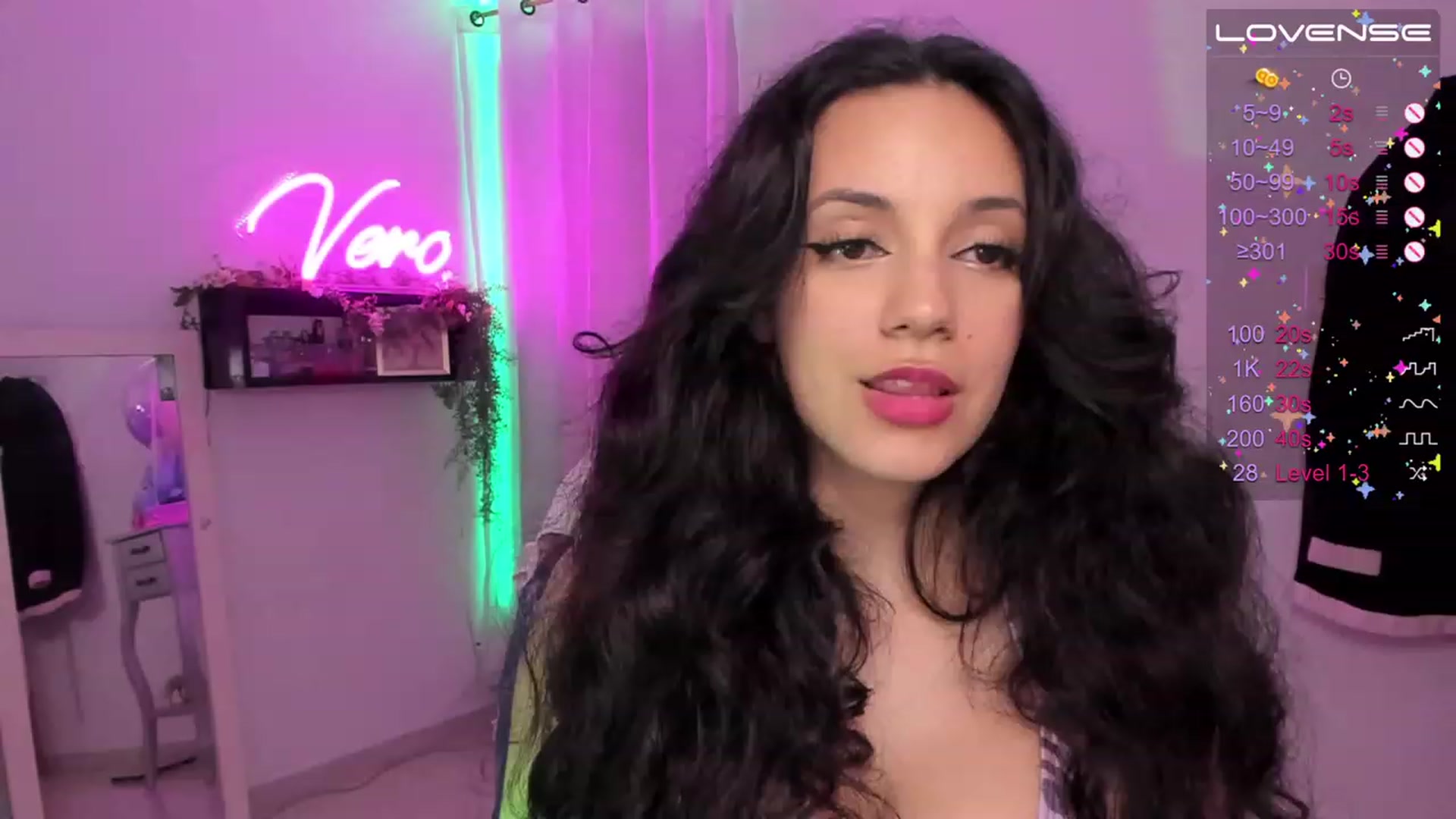 Gallery image thumbnail from SkinnyVeronik's myfreecams stream on, 06/03/2023, 15:40 image 16 of 20