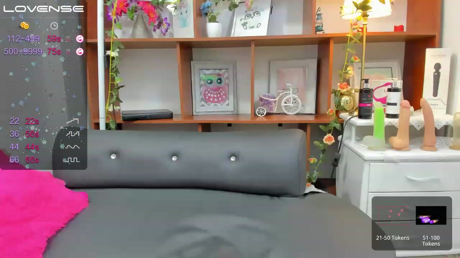 Gallery image thumbnail from Sknnyysweettt's myfreecams stream on, 12/22/2022, 22:21 image 4 of 20