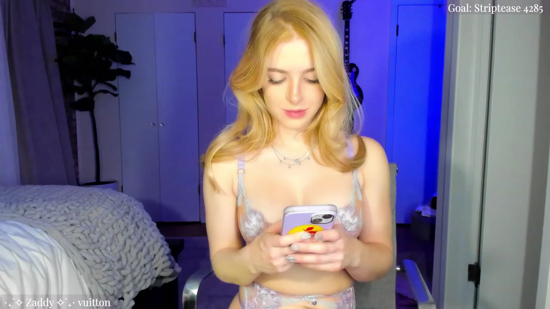 Gallery image thumbnail from SkyAfterDark's myfreecams stream on, 11/25/2023, 02:39 image 1 of 20