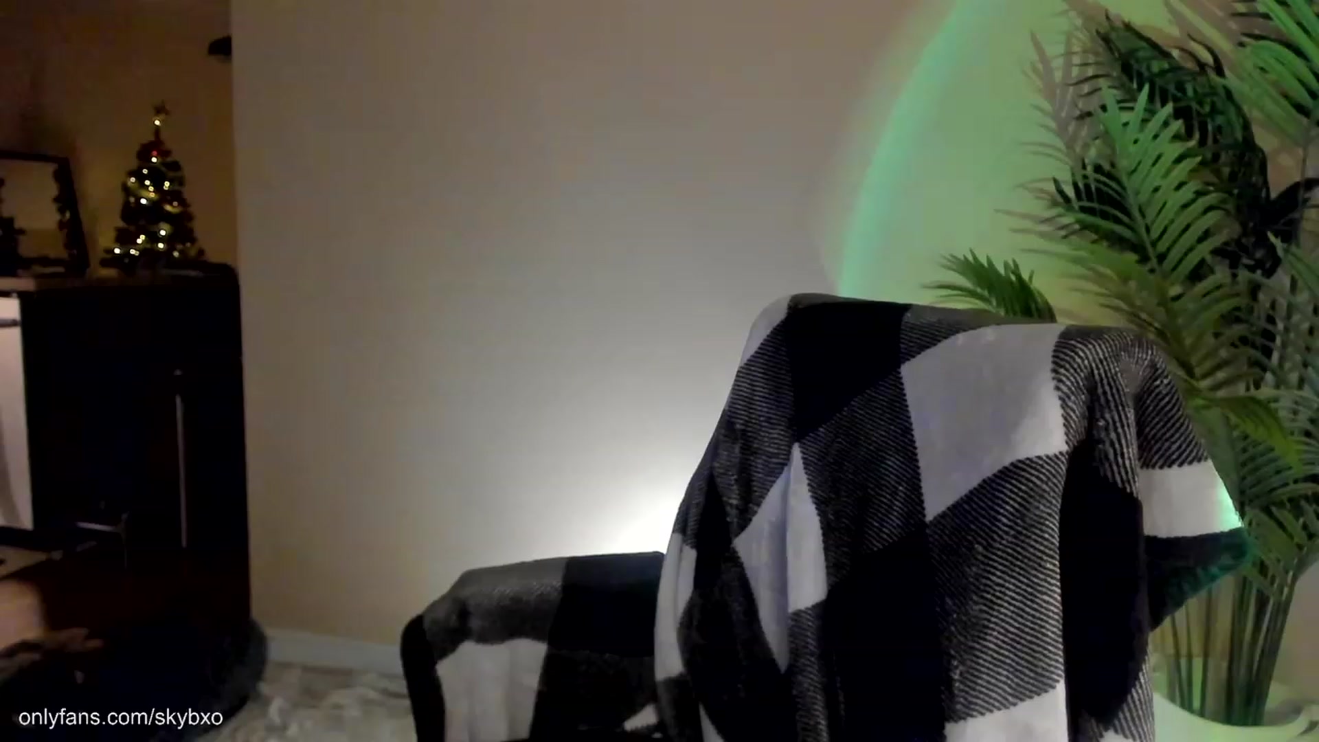 Gallery image thumbnail from SkyB_'s myfreecams stream on, 01/21/2023, 06:02 image 17 of 20