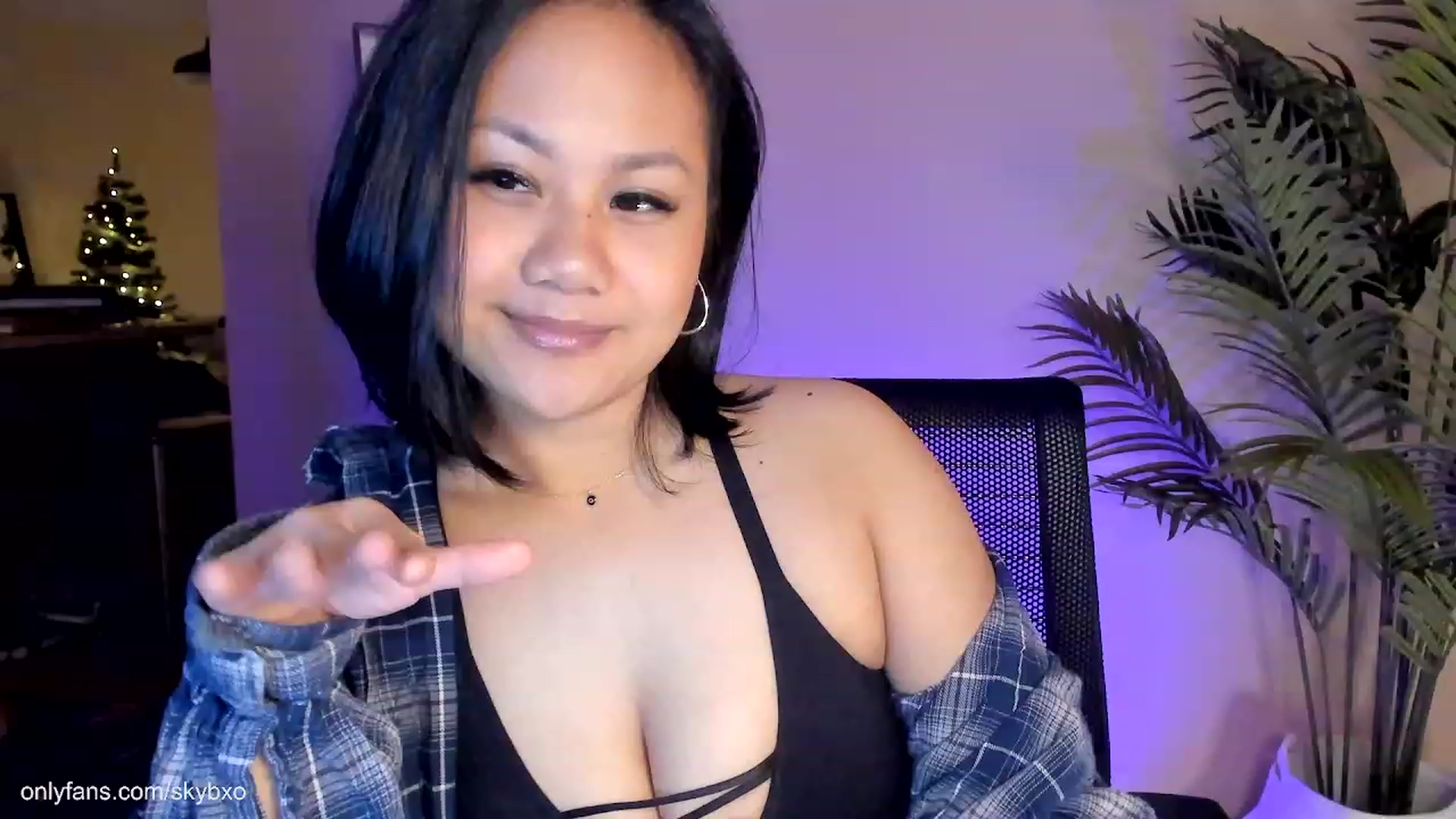 Gallery image thumbnail from SkyB_'s myfreecams stream on, 01/27/2023, 01:34 image 20 of 20